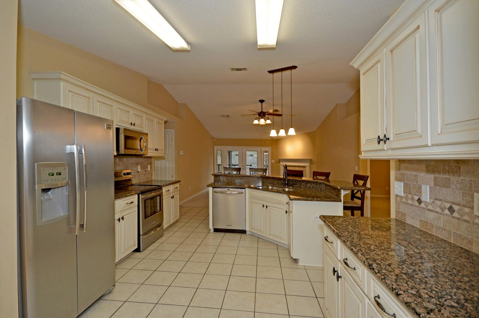 QUAYSIDE VILLAGE PH 2 - Residential