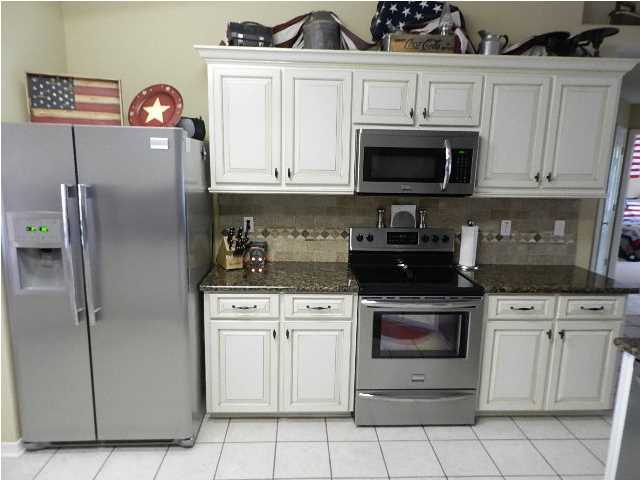 QUAYSIDE VILLAGE PH 2 - Residential