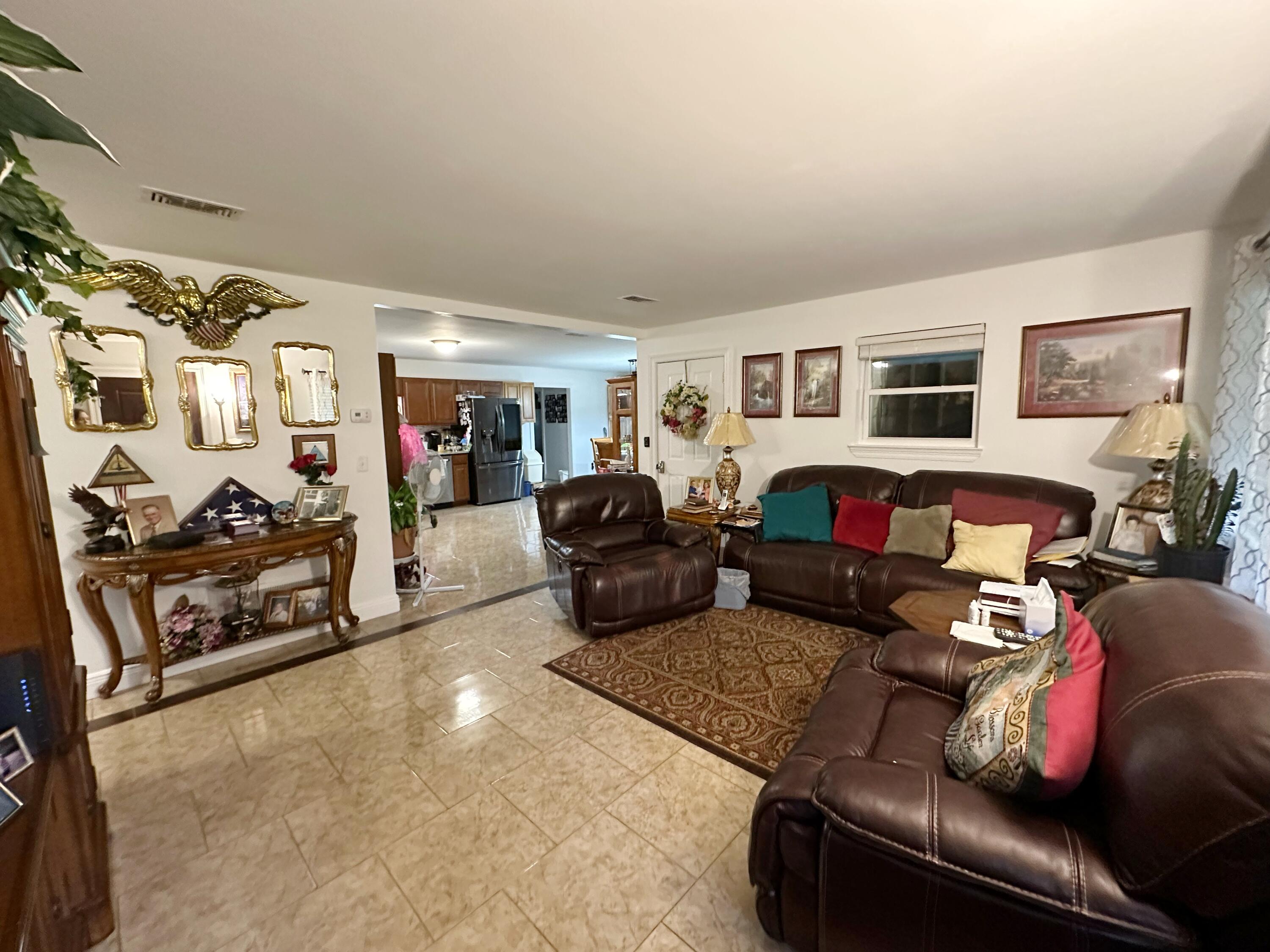 NO RECORDED SUBDIVISION - Residential