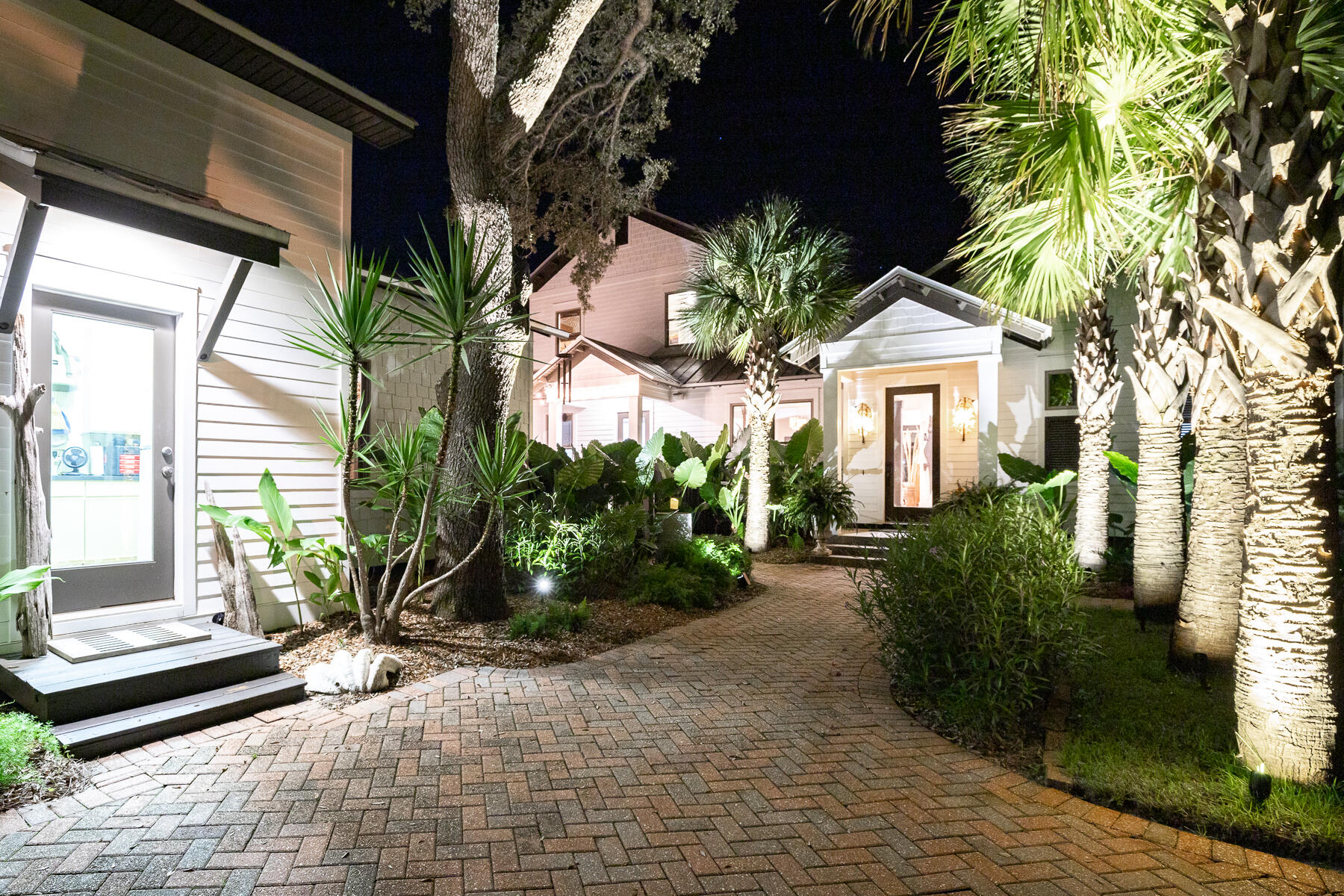Turquoise Beach 3rd Addn - Residential