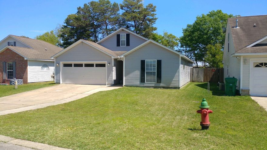 Cozy and convenient 4 Bedroom/ 2 Bath home centrally located in a quiet neighborhood of Hunter's Run between Eglin AFB and Hurlburt Field. The Kitchen is revolutionized with a panel ceiling, extra storage space in the center island, granite countertops, and all steel appliances. Your home will be kept safe with a Monitronic Security System plus Logitech Camera System containing real time features that can be connected to your smart phone for when ever you're away. Split bedroom plan - master has large walk in closet and luxury bath - Great room has cathedral ceilings - Back yard is fully fenced for privacy - The two car garage has 220 plug in with hook ups the generator is included with the home and new LED lighting. New Timberline HD Shingle roof (pewter gray)completed in May !