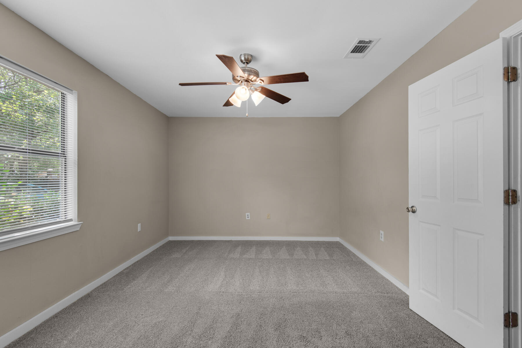 PILLAR OAKS - Residential Lease