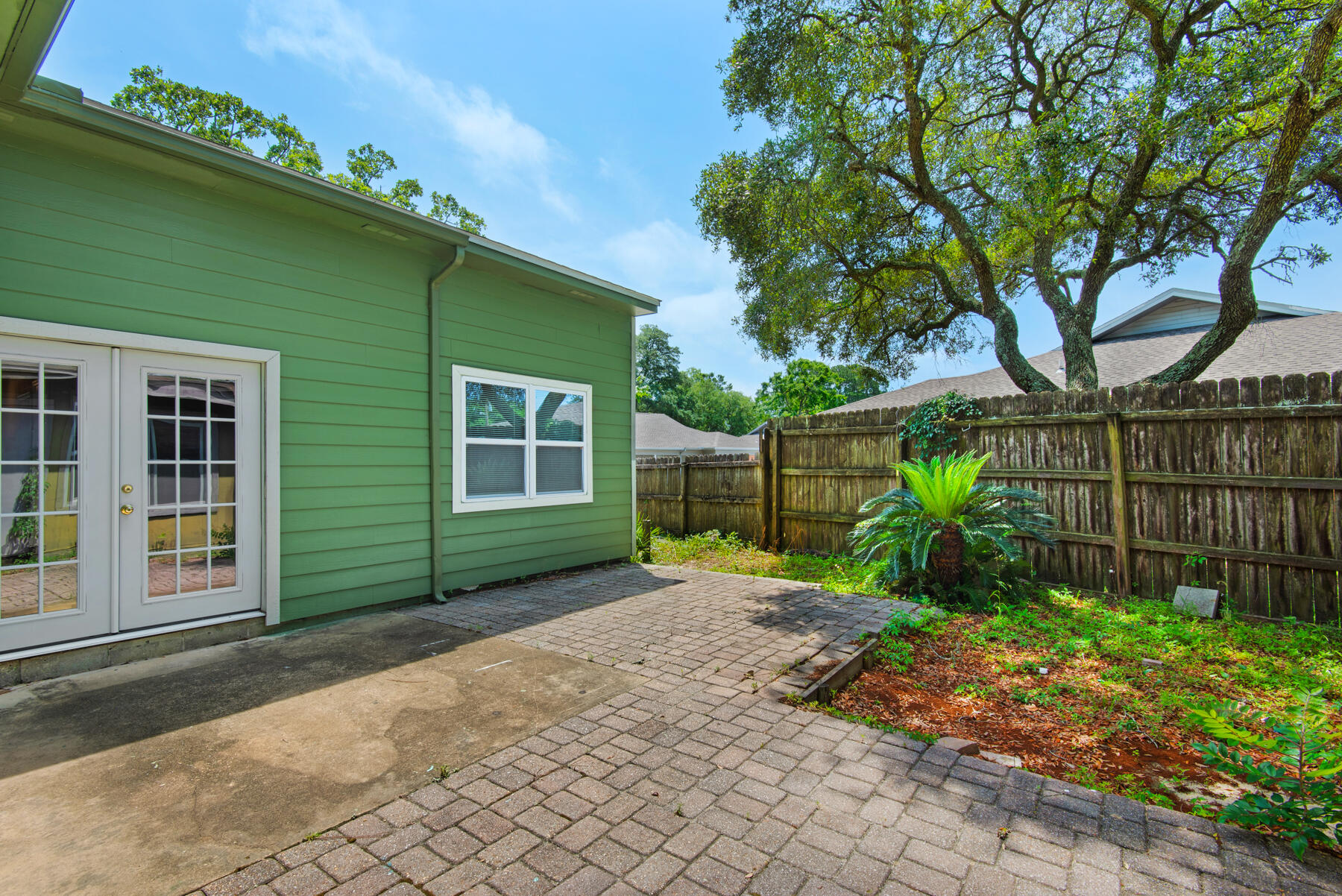 PILLAR OAKS - Residential Lease