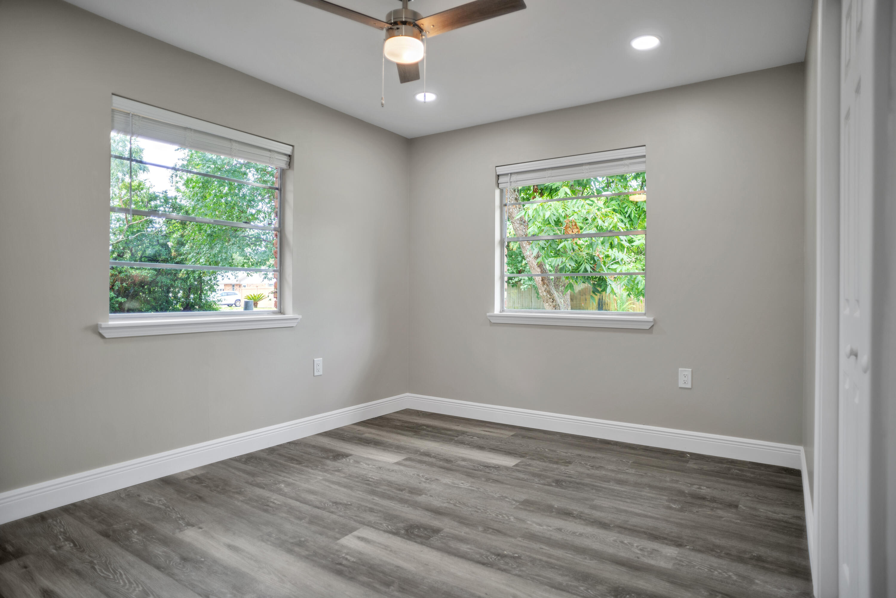BAYOU POQUITO LOT 9 BLK 4 - Residential