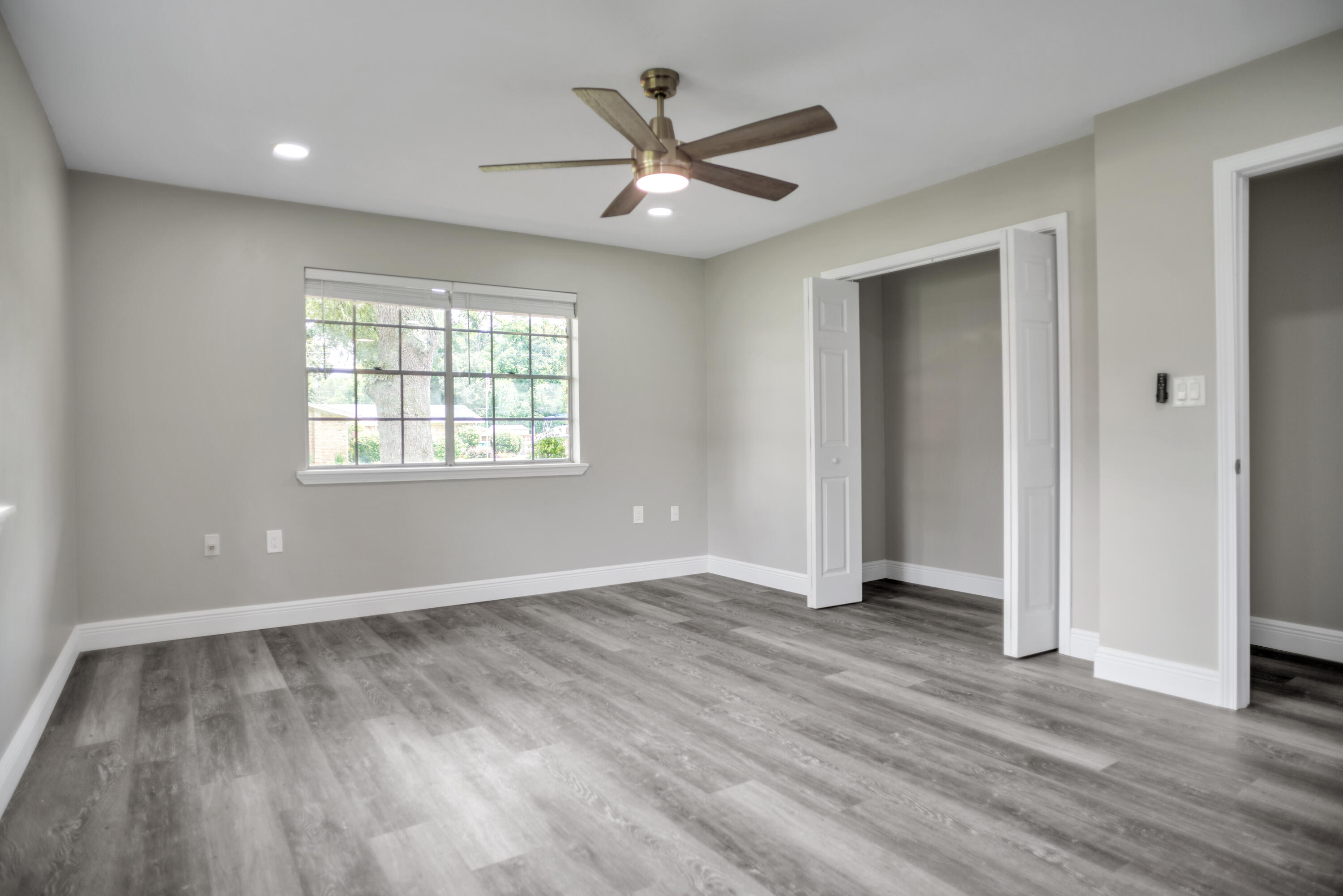 BAYOU POQUITO LOT 9 BLK 4 - Residential