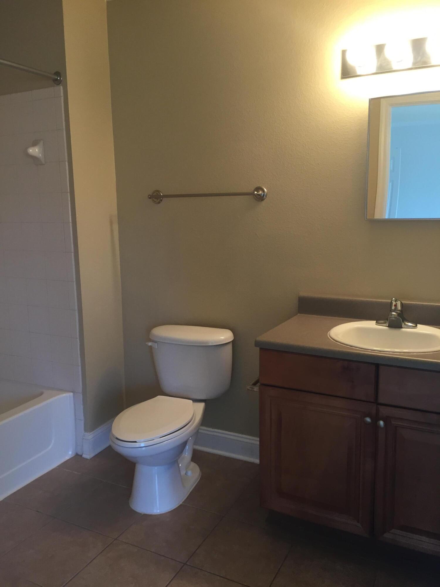 EAGLES LANDING S/D - Residential Lease