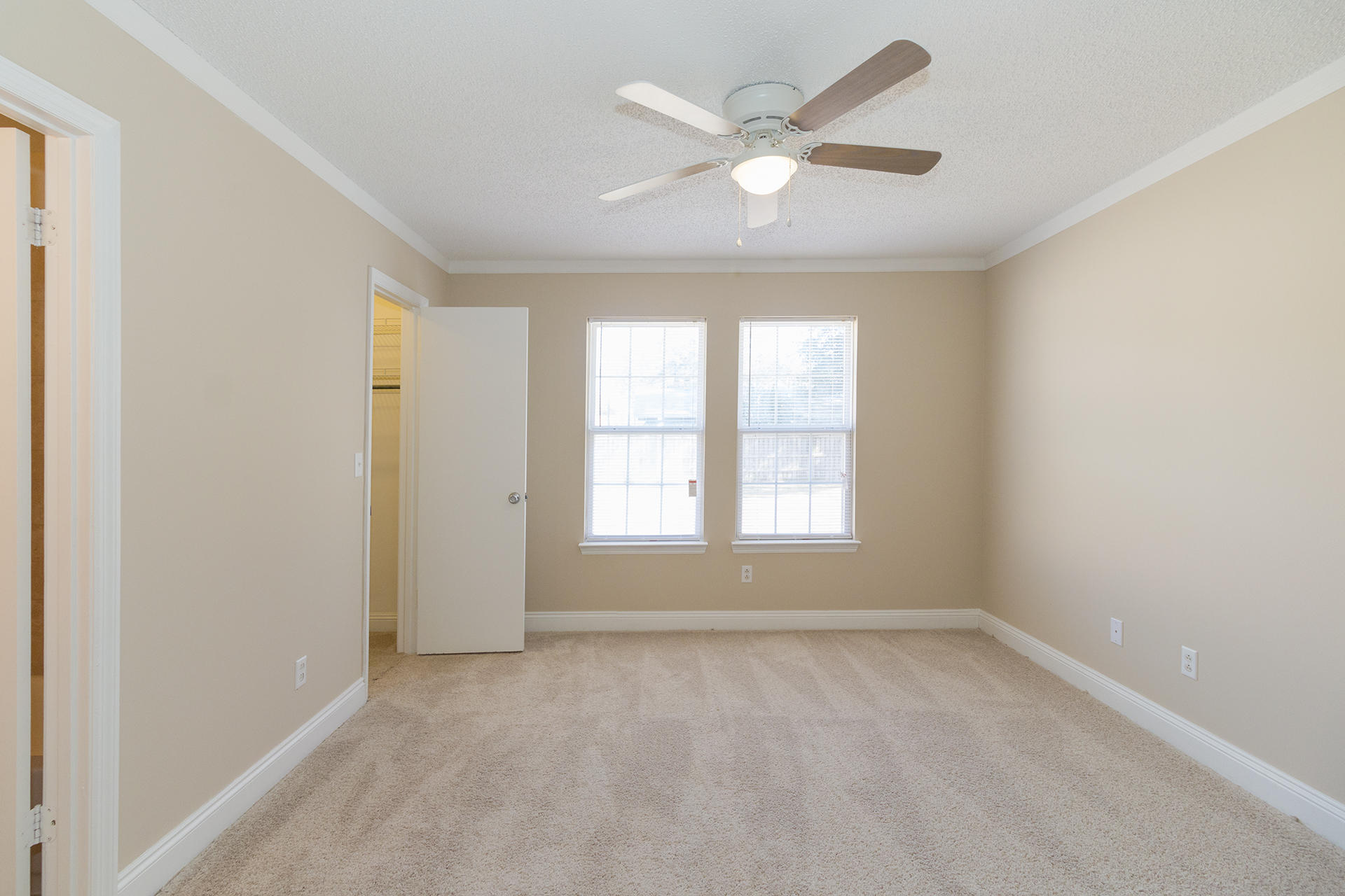 PINE MEADOWS - Residential