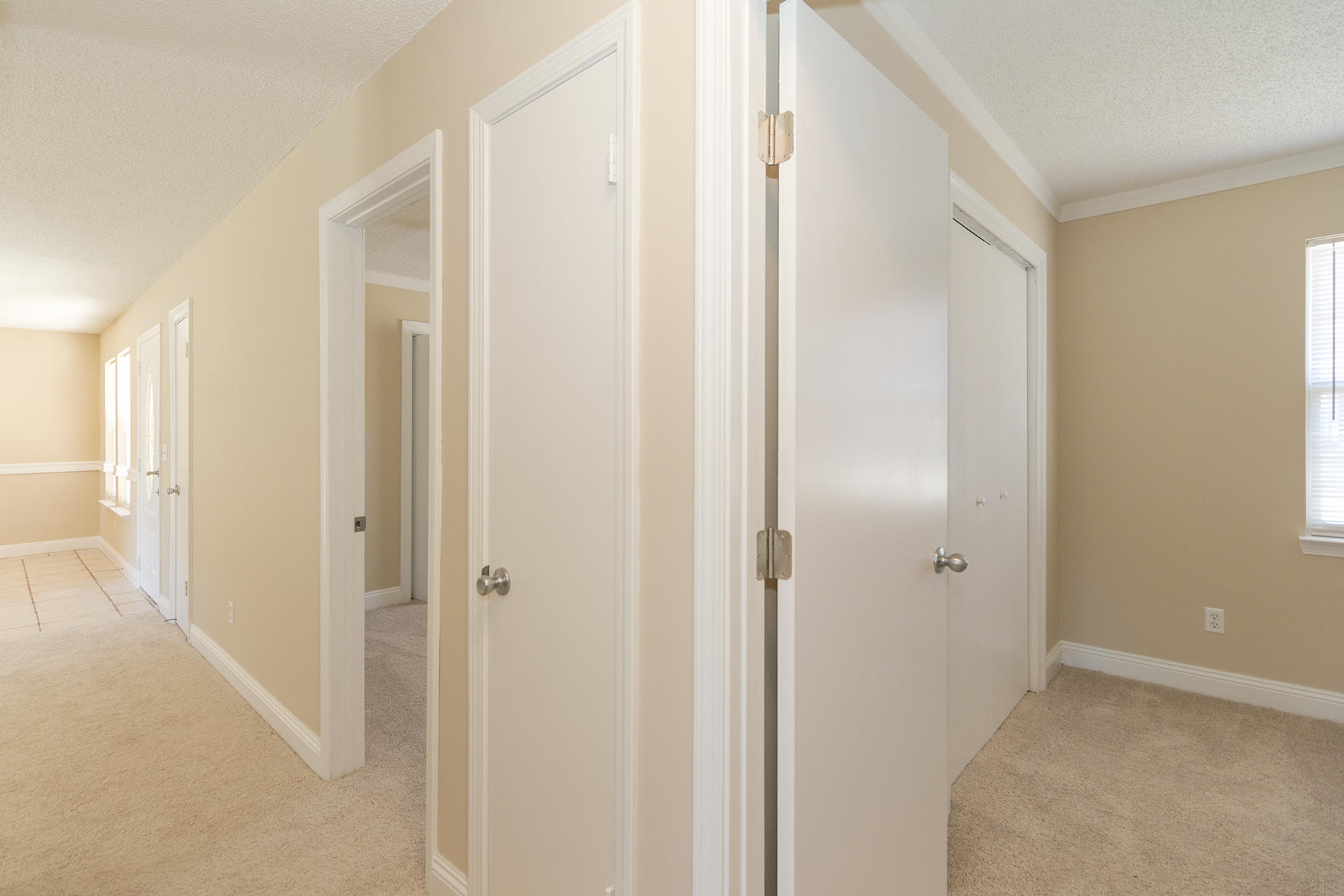 PINE MEADOWS - Residential