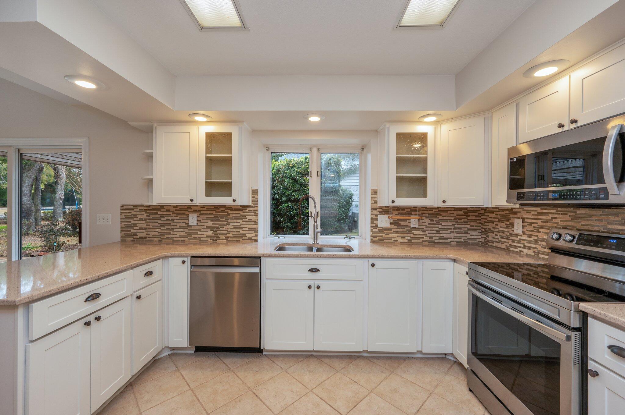 ST ANDREWS WEST BLUEWATER BAY 3 - Residential