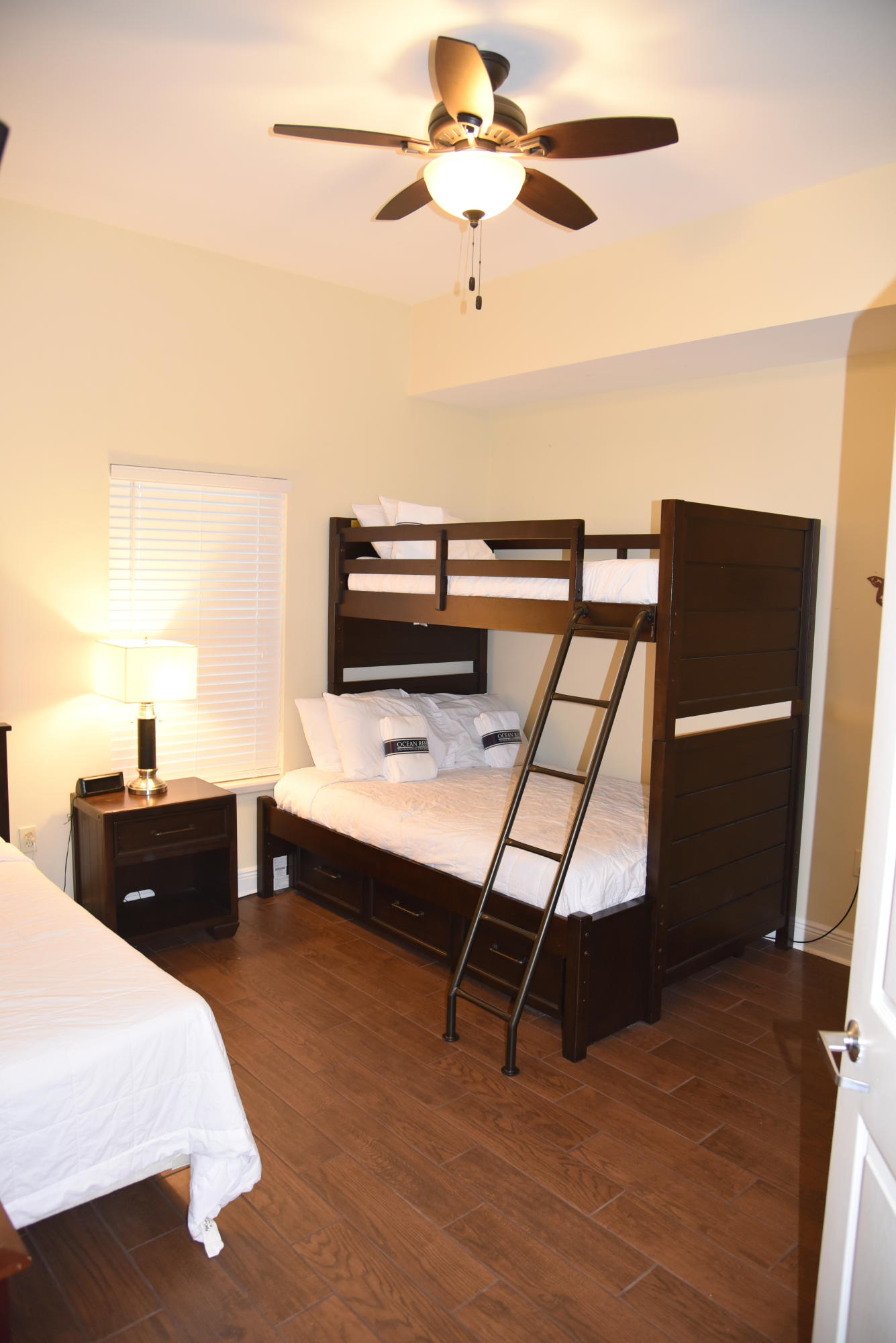 ARIEL DUNES - Residential