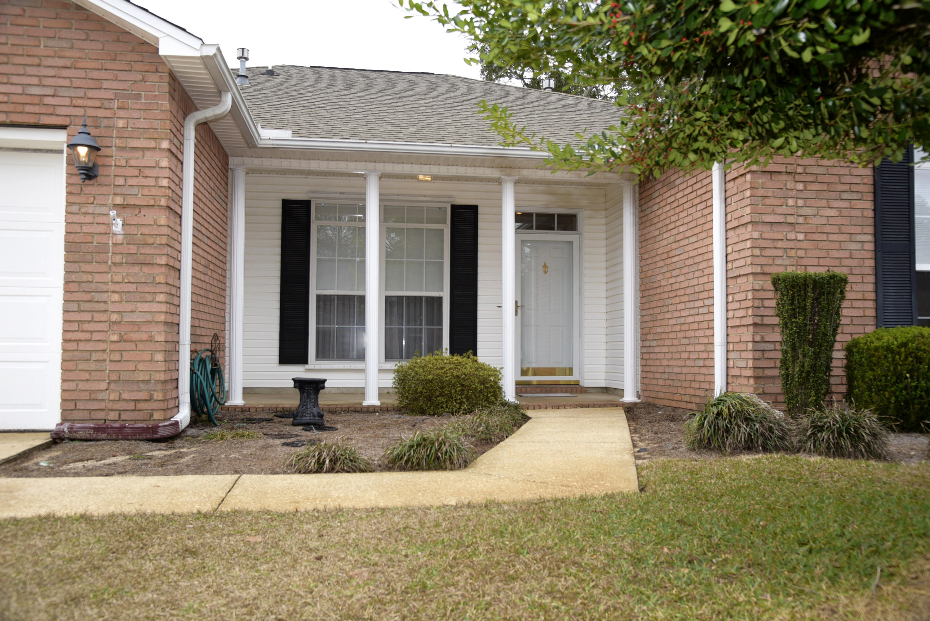 PARKWOOD COVE AT BLUEWATER BAY - Residential Lease