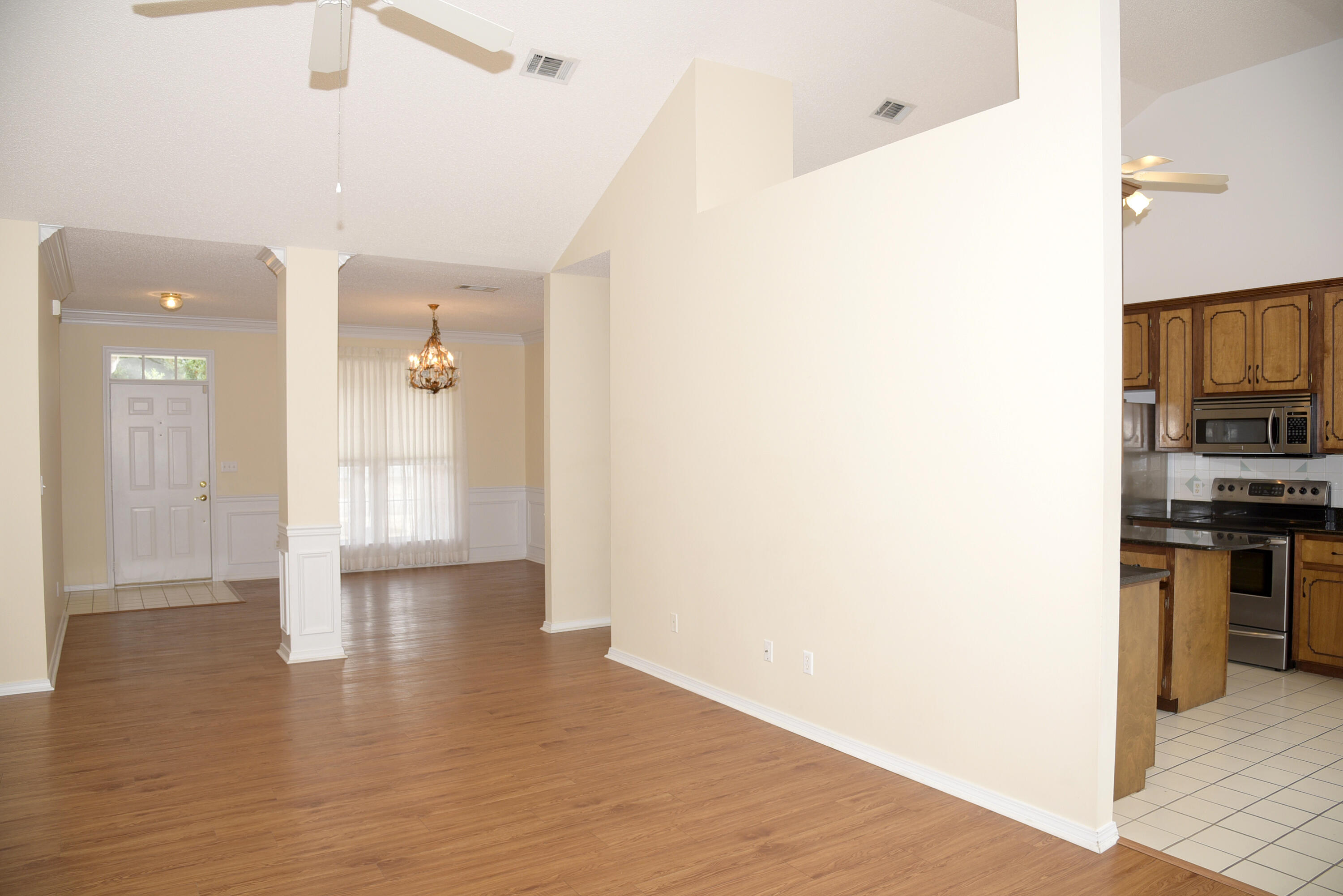 PARKWOOD COVE AT BLUEWATER BAY - Residential Lease