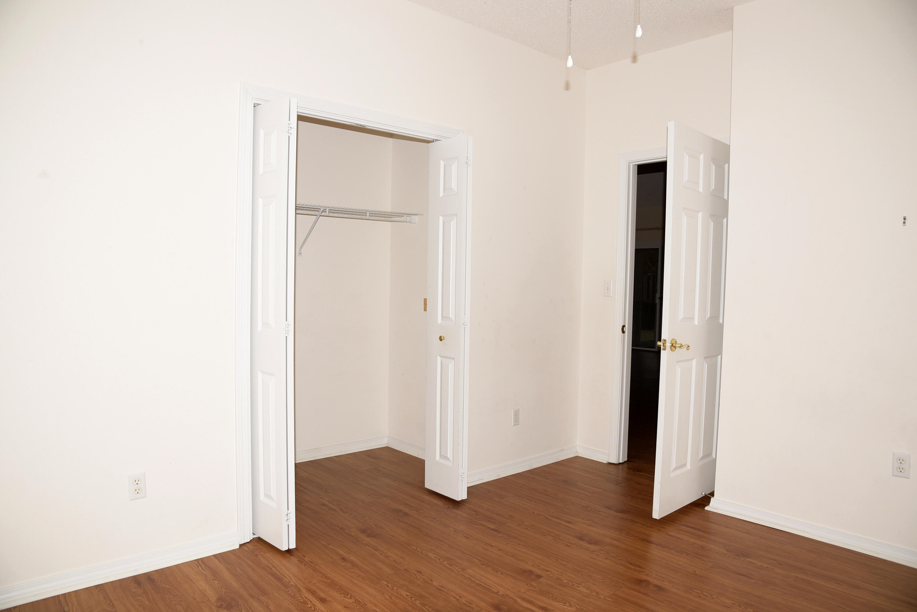 PARKWOOD COVE AT BLUEWATER BAY - Residential Lease