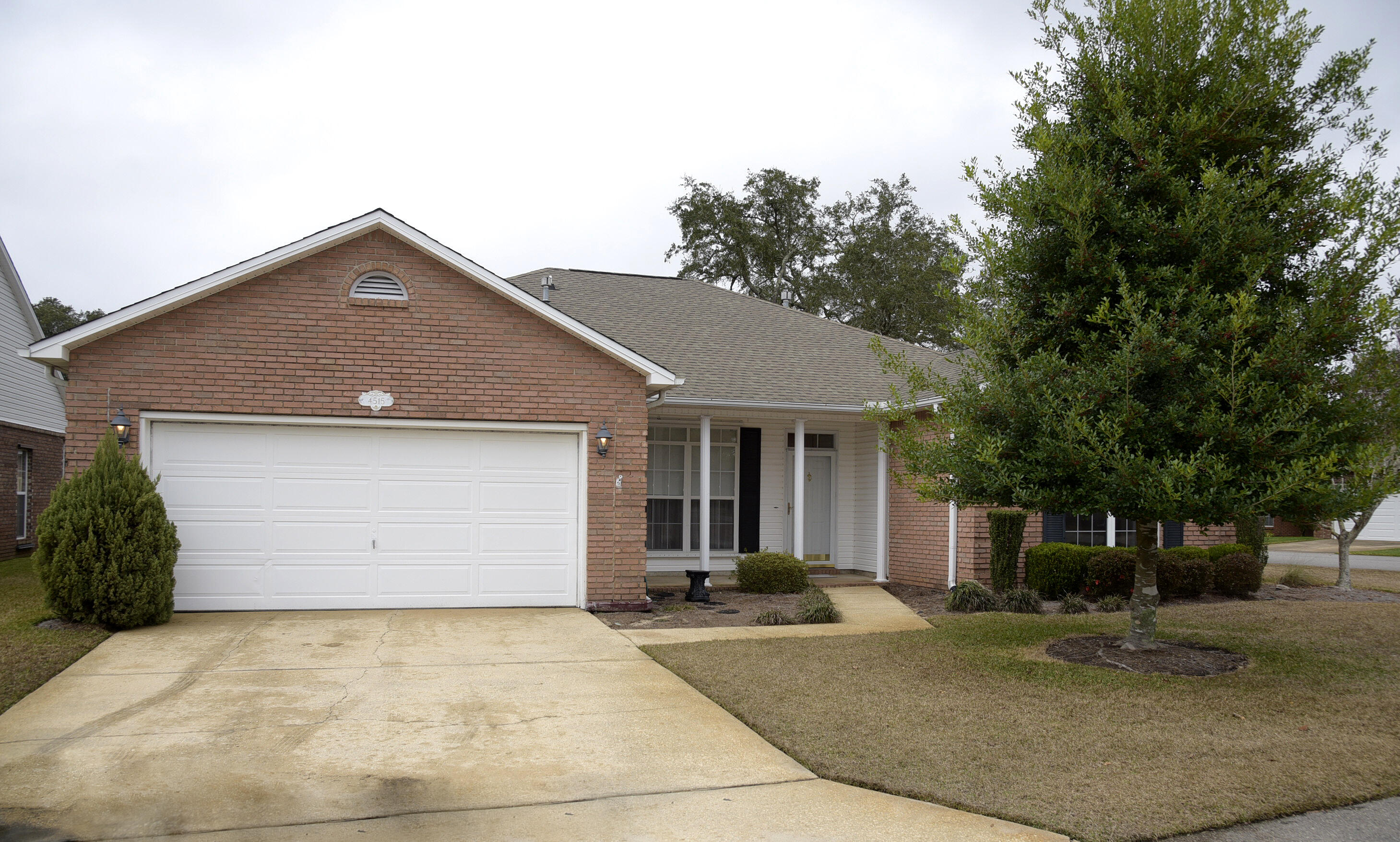 PARKWOOD COVE AT BLUEWATER BAY - Residential Lease