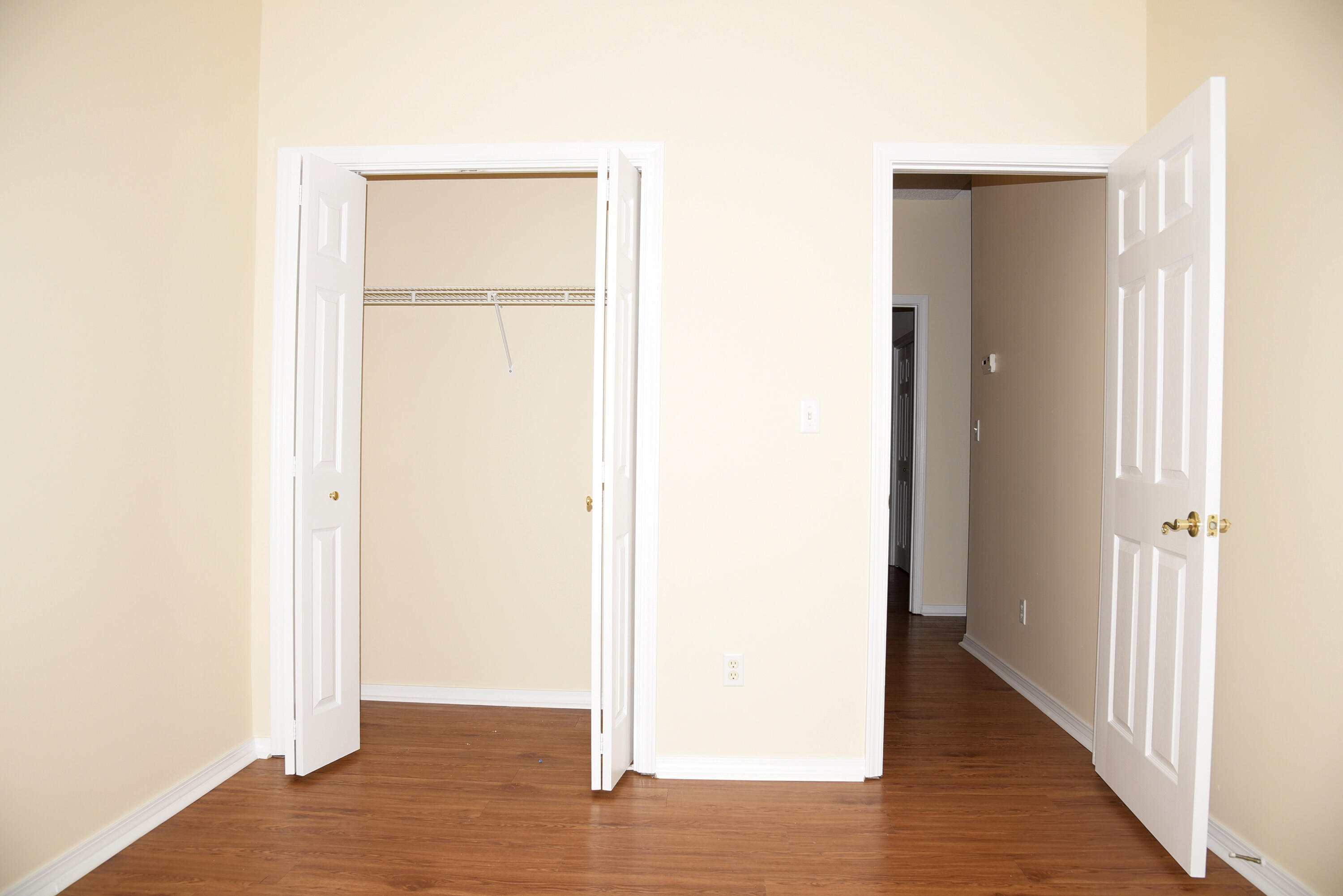 PARKWOOD COVE AT BLUEWATER BAY - Residential Lease