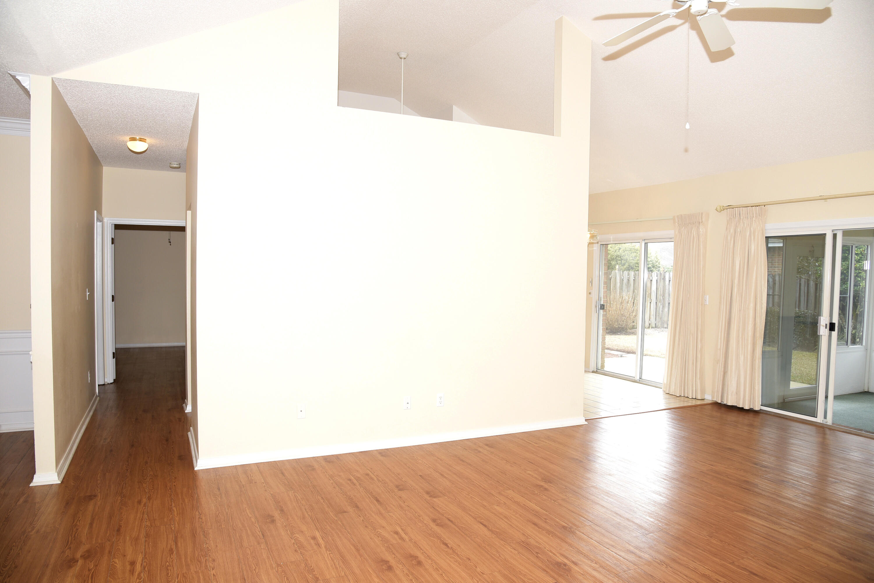 PARKWOOD COVE AT BLUEWATER BAY - Residential Lease