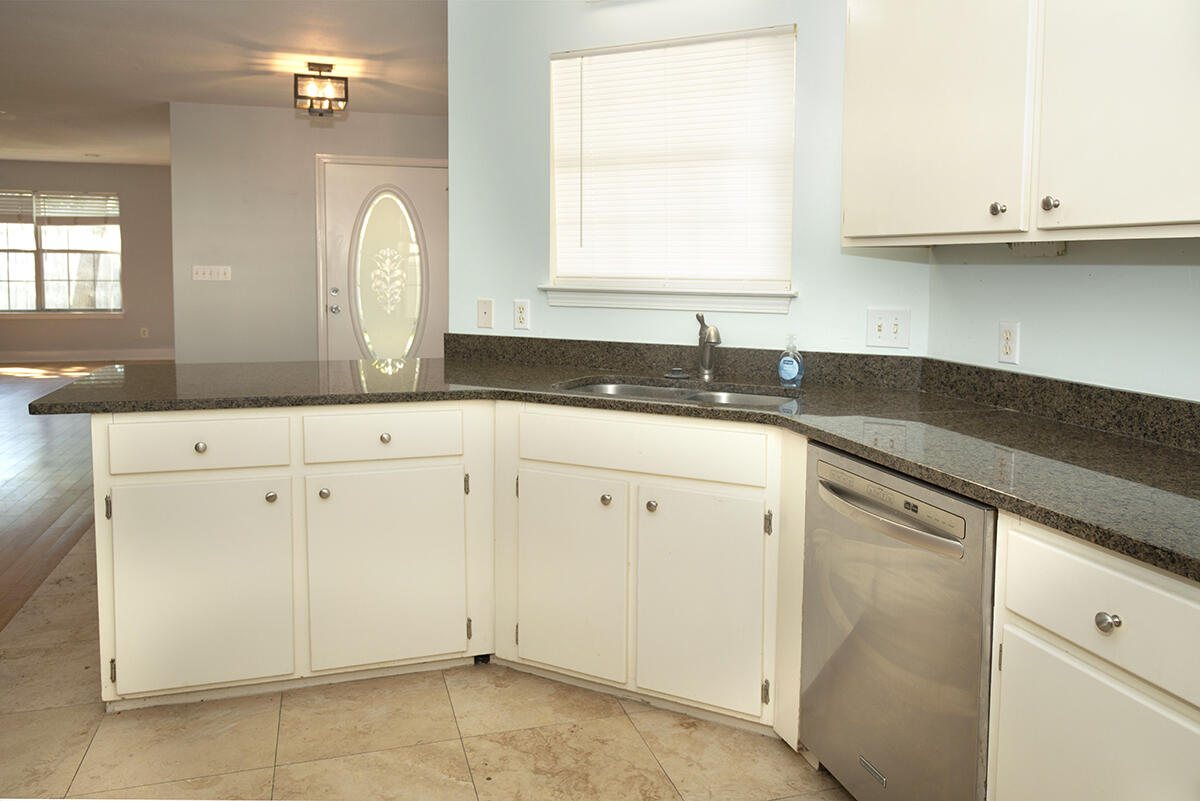 AZALEA GARDENS DESTIN - Residential Lease