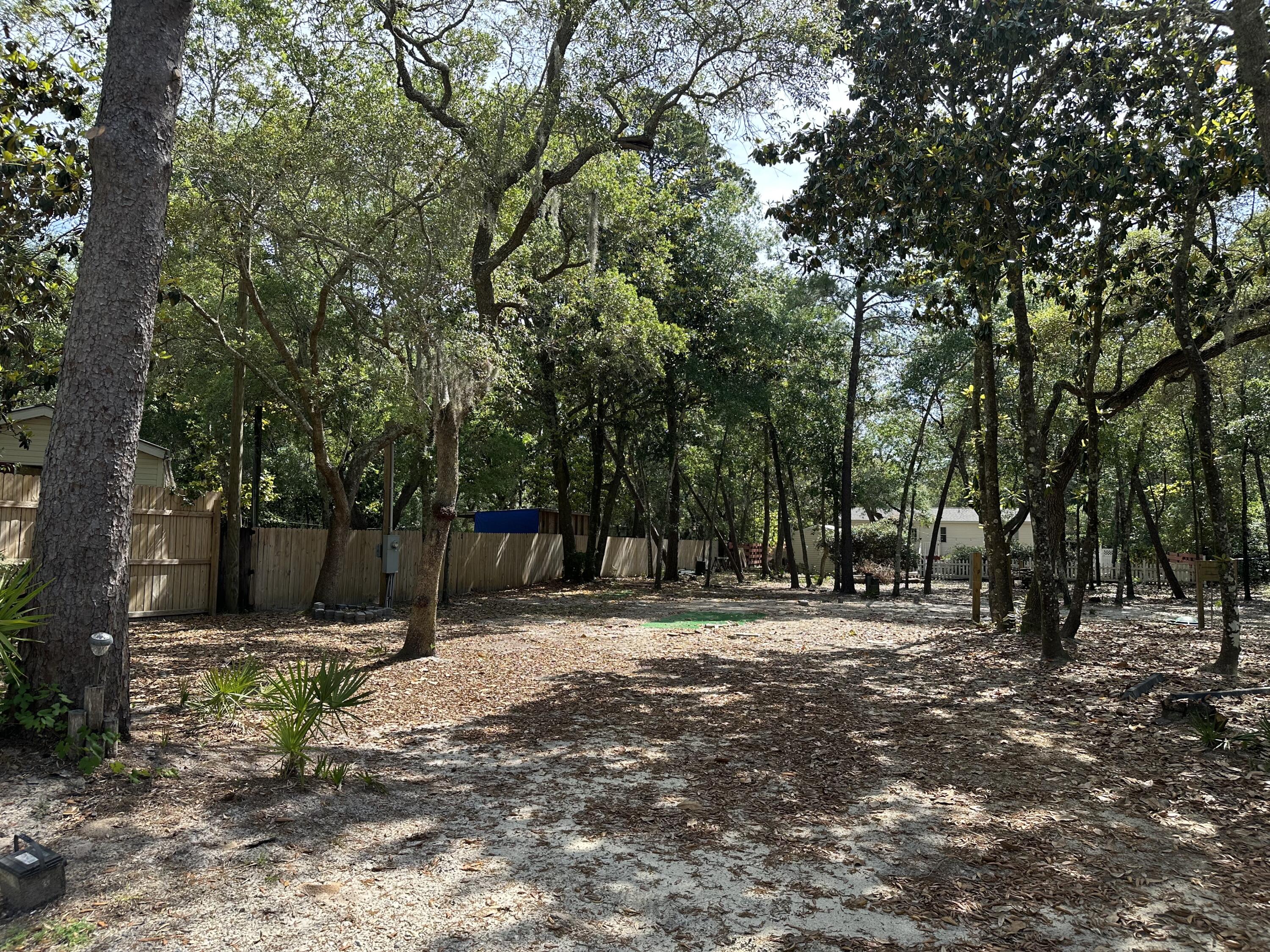 NO RECORDED SUBDIVISION - Land