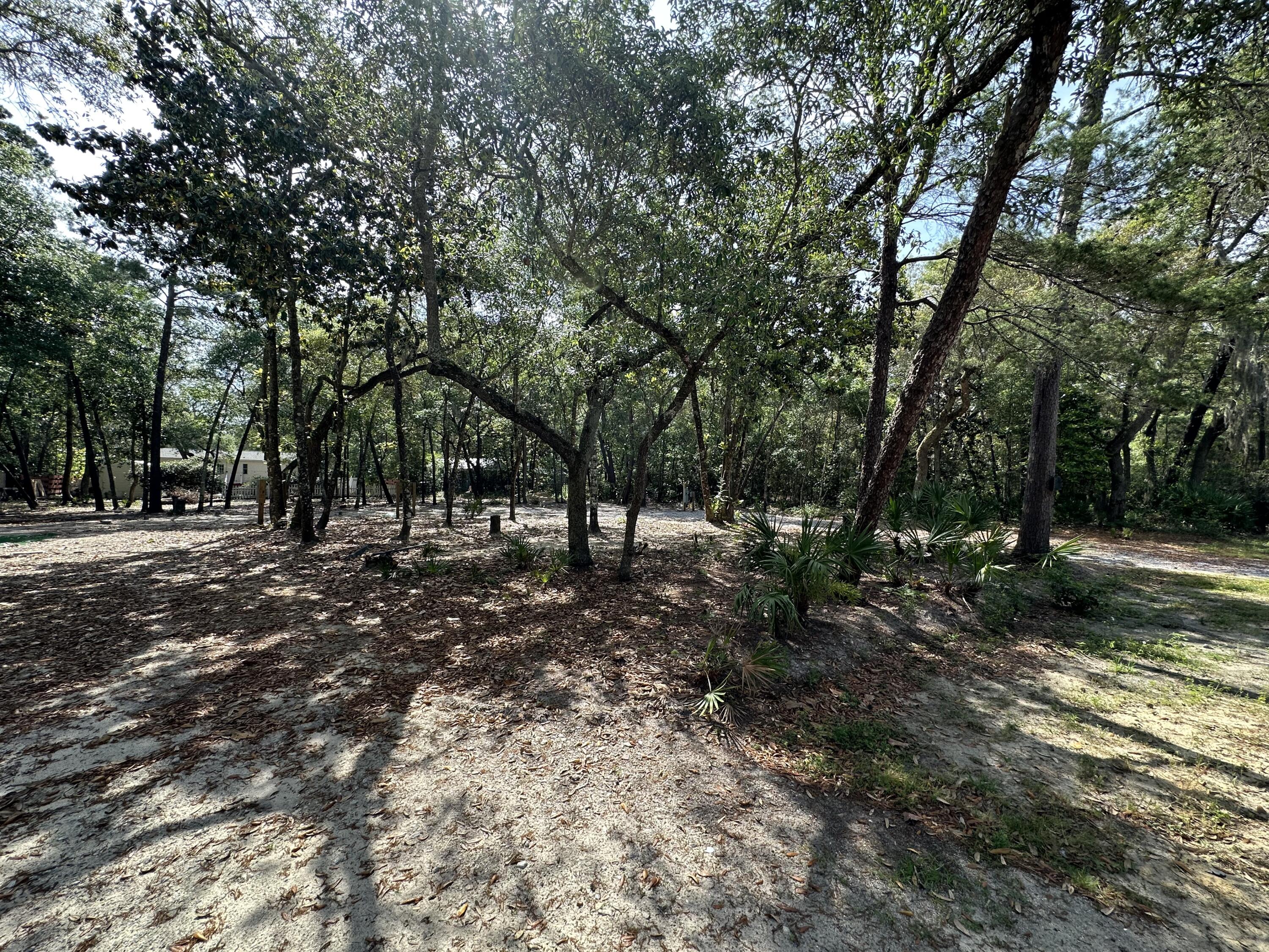 NO RECORDED SUBDIVISION - Land