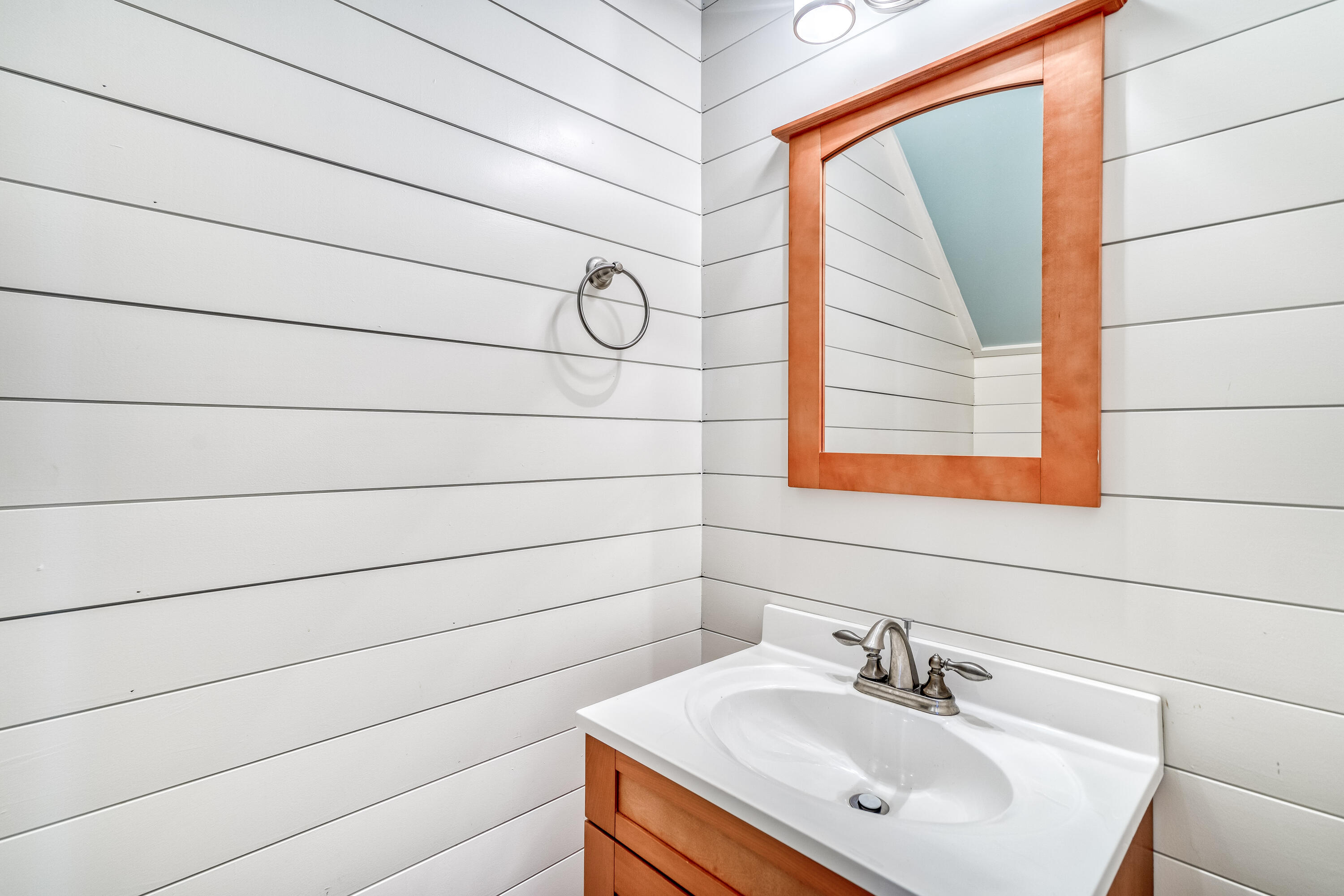 HOLIDAY BEACH UNIT 16 - Residential