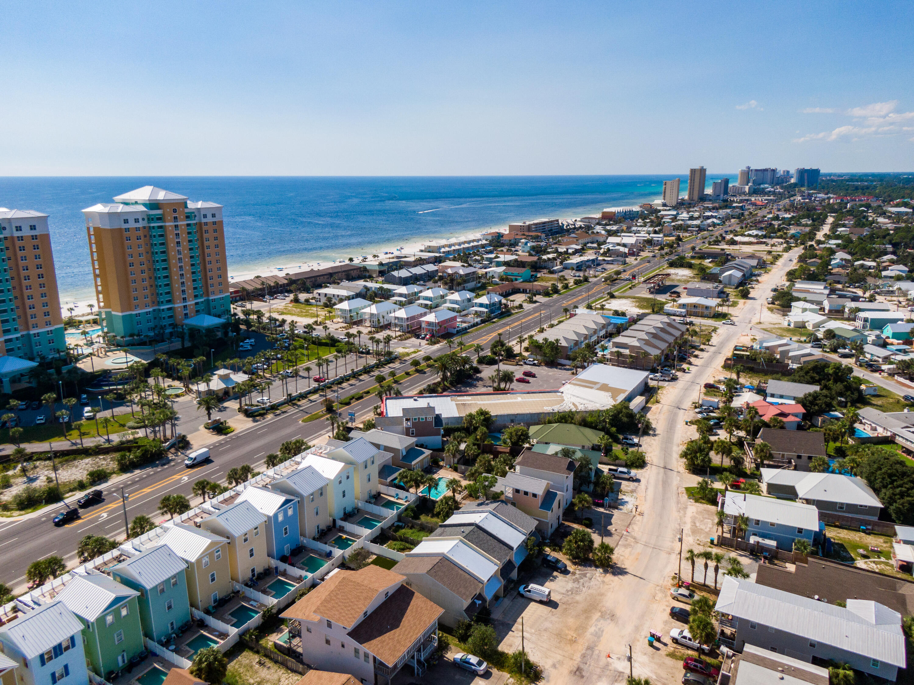 HOLIDAY BEACH UNIT 16 - Residential