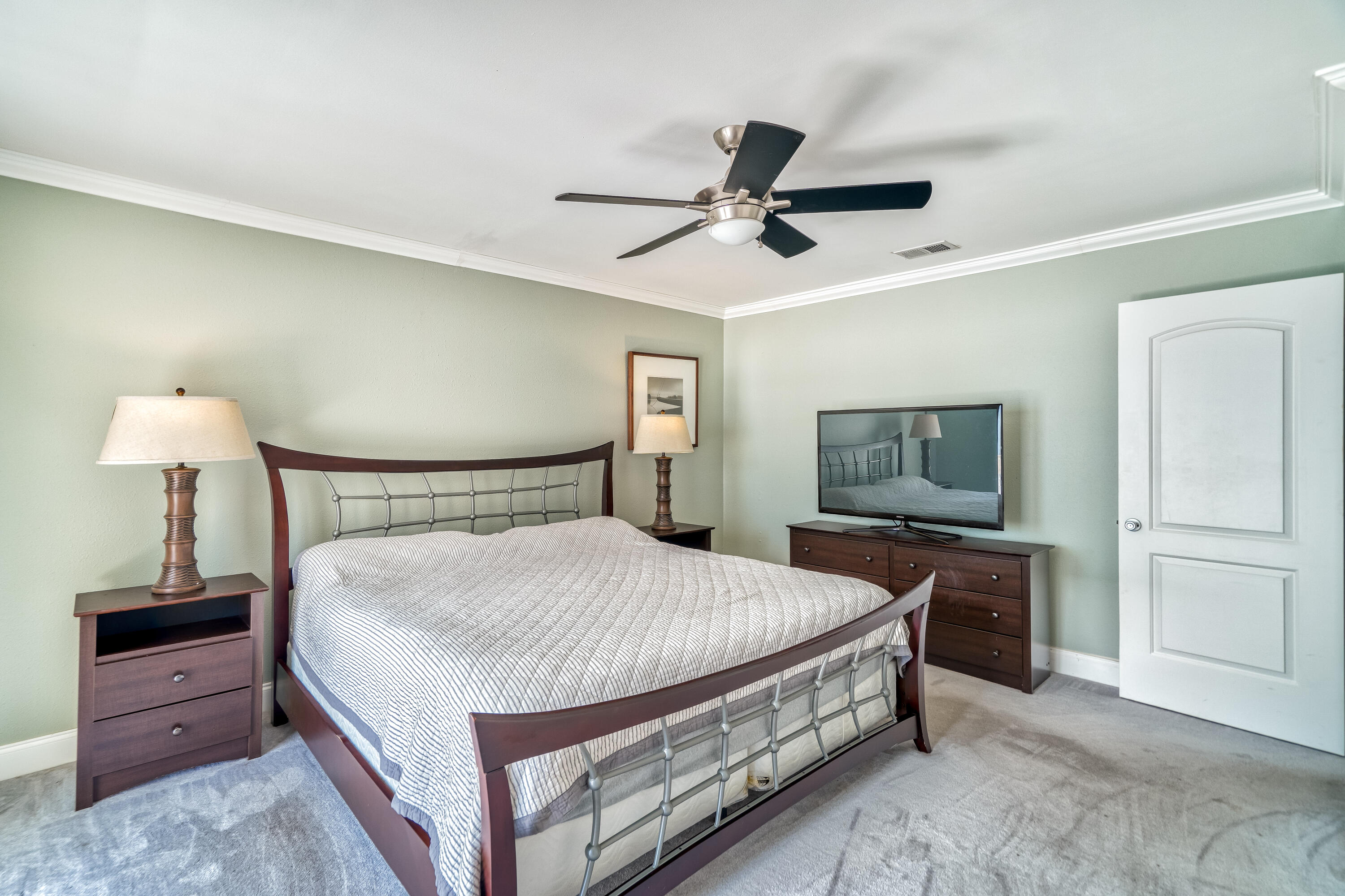 HOLIDAY BEACH UNIT 16 - Residential