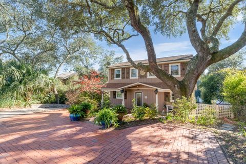 A home in Niceville