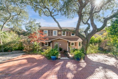 A home in Niceville