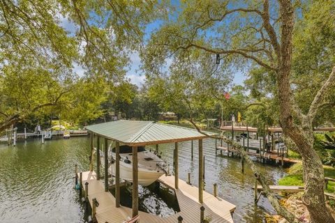 A home in Niceville