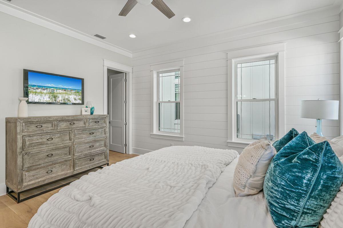 SEACREST BEACH - Residential