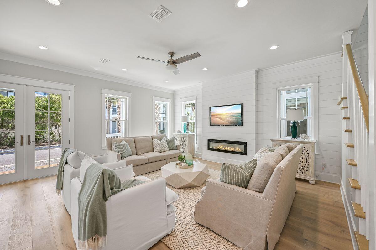 SEACREST BEACH - Residential