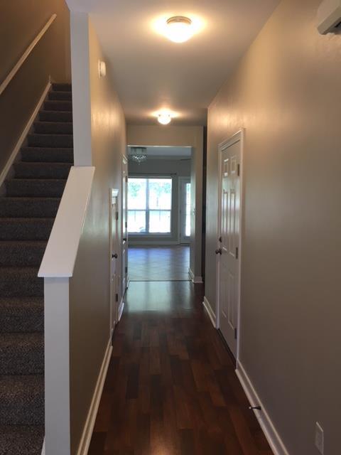 TWIN LAKES PHASE II - Residential Lease