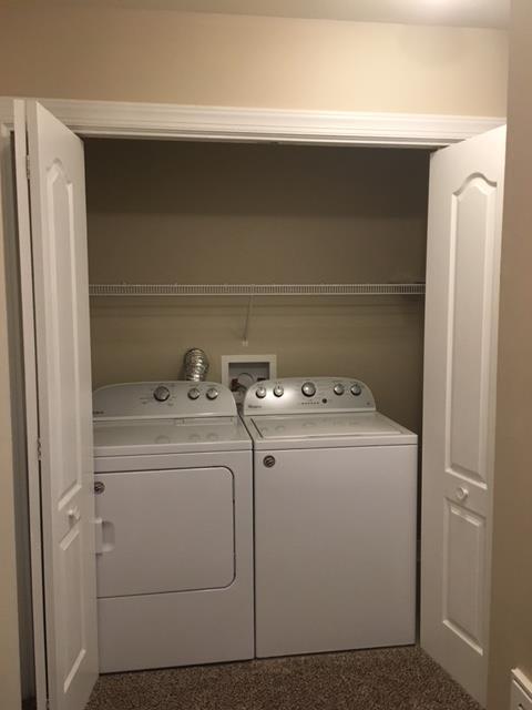 TWIN LAKES PHASE II - Residential Lease