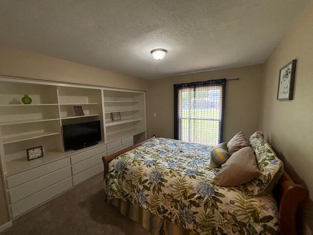 BAYOU POQUITO - Residential