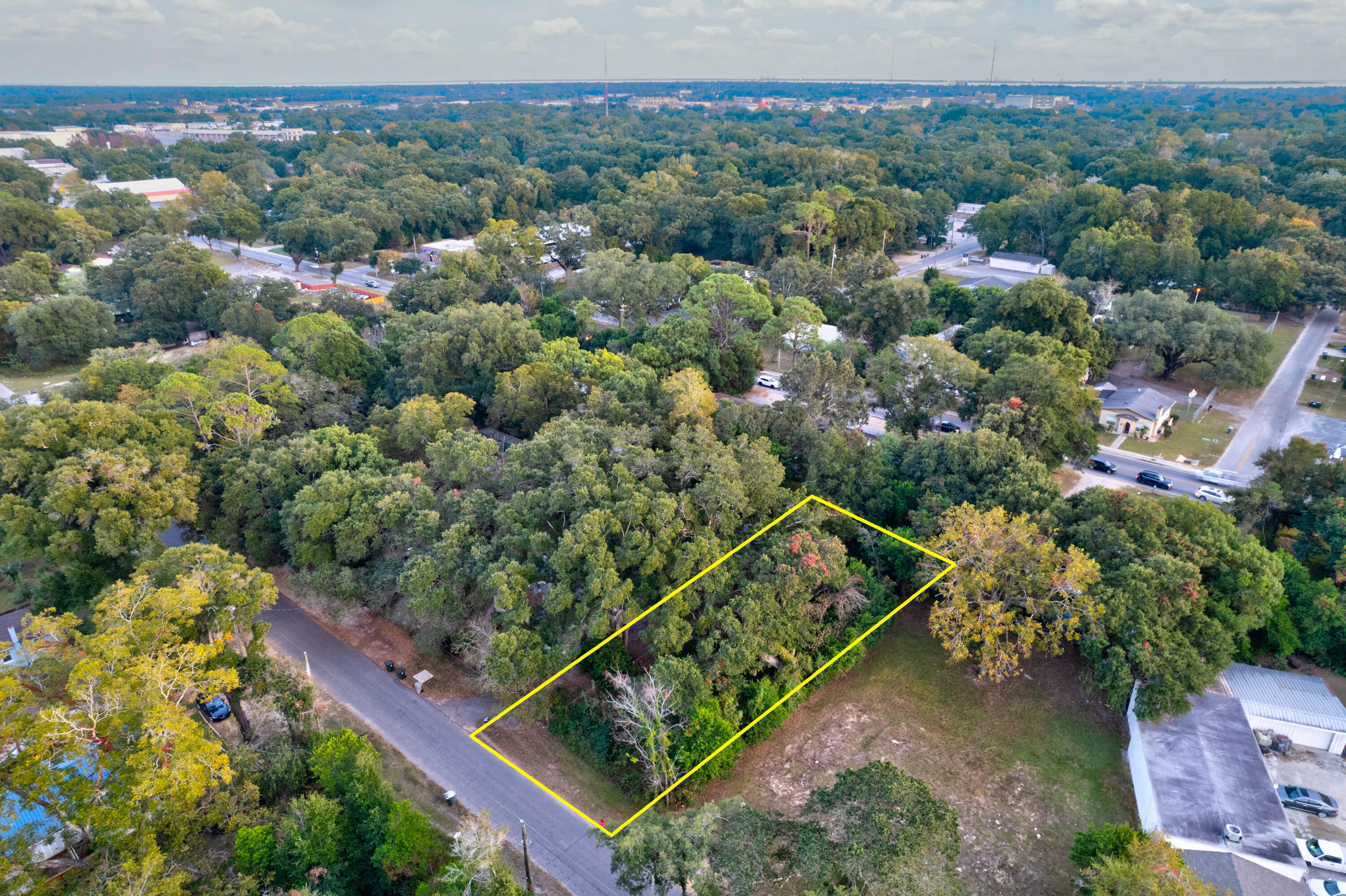 BRENTWOOD PARK - Land