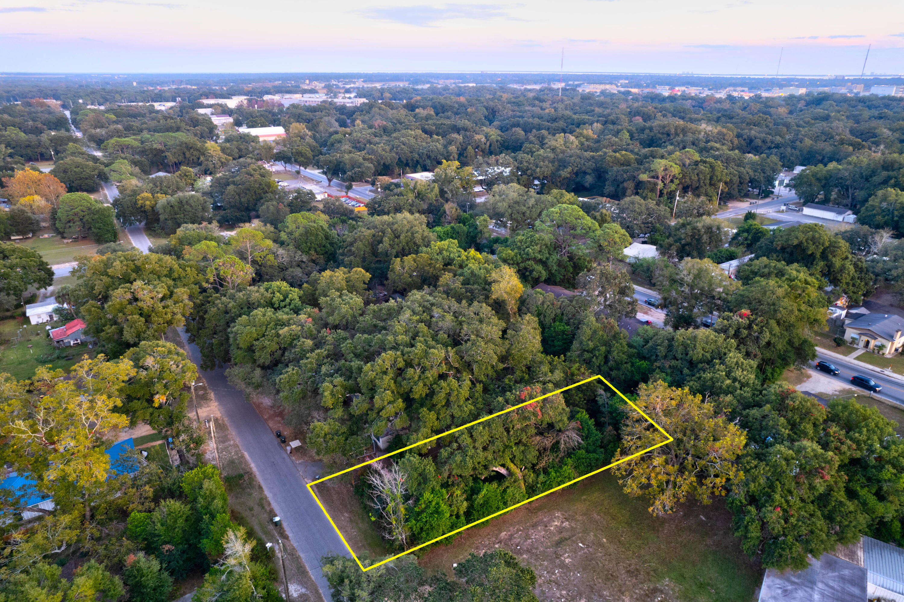 BRENTWOOD PARK - Land