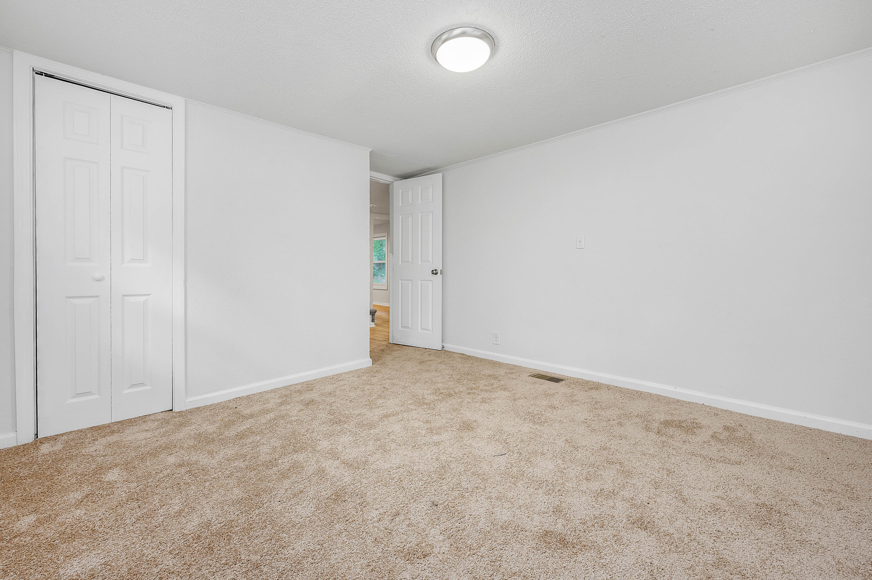 CRESTVIEW - Residential