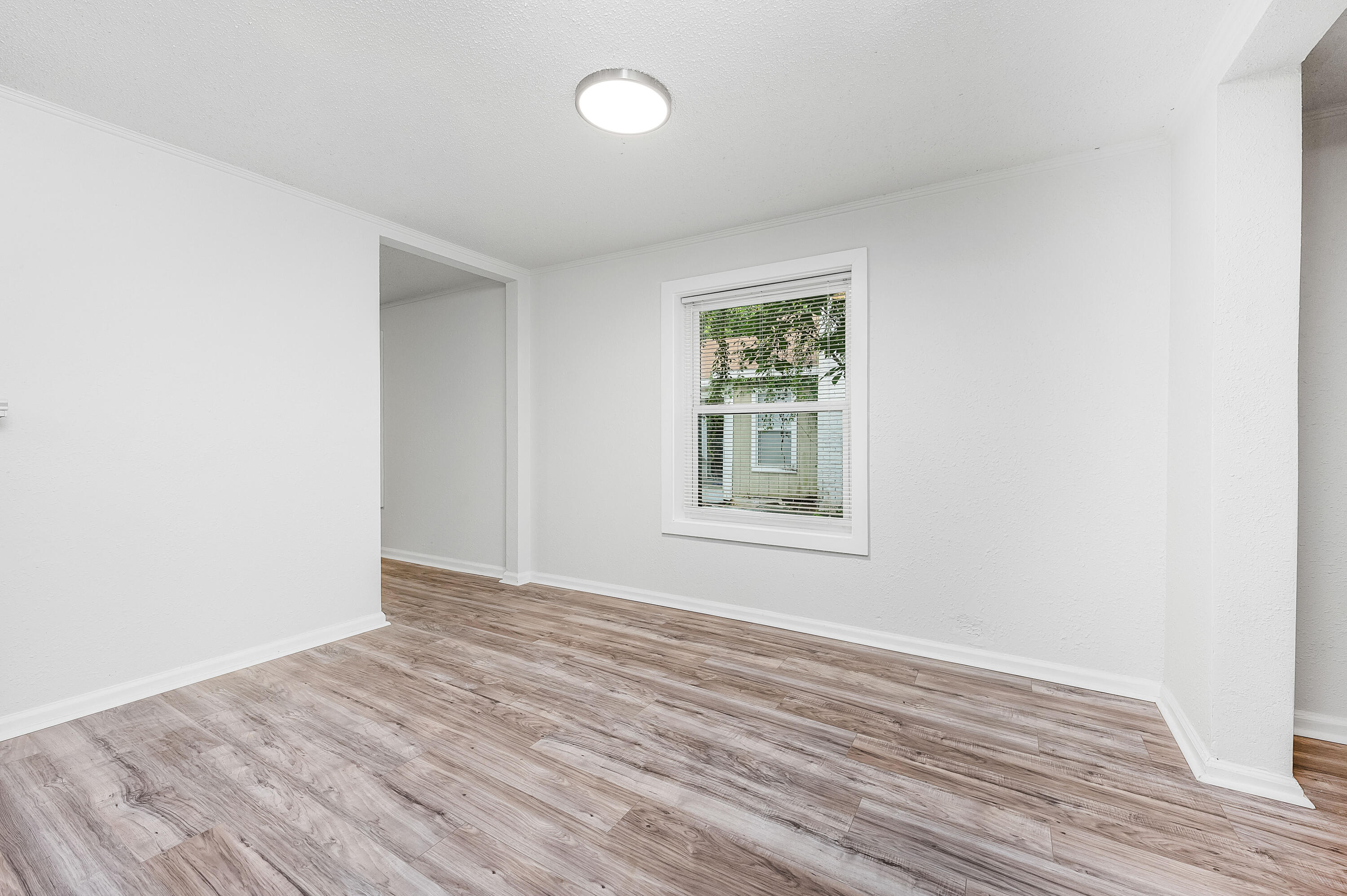 CRESTVIEW - Residential