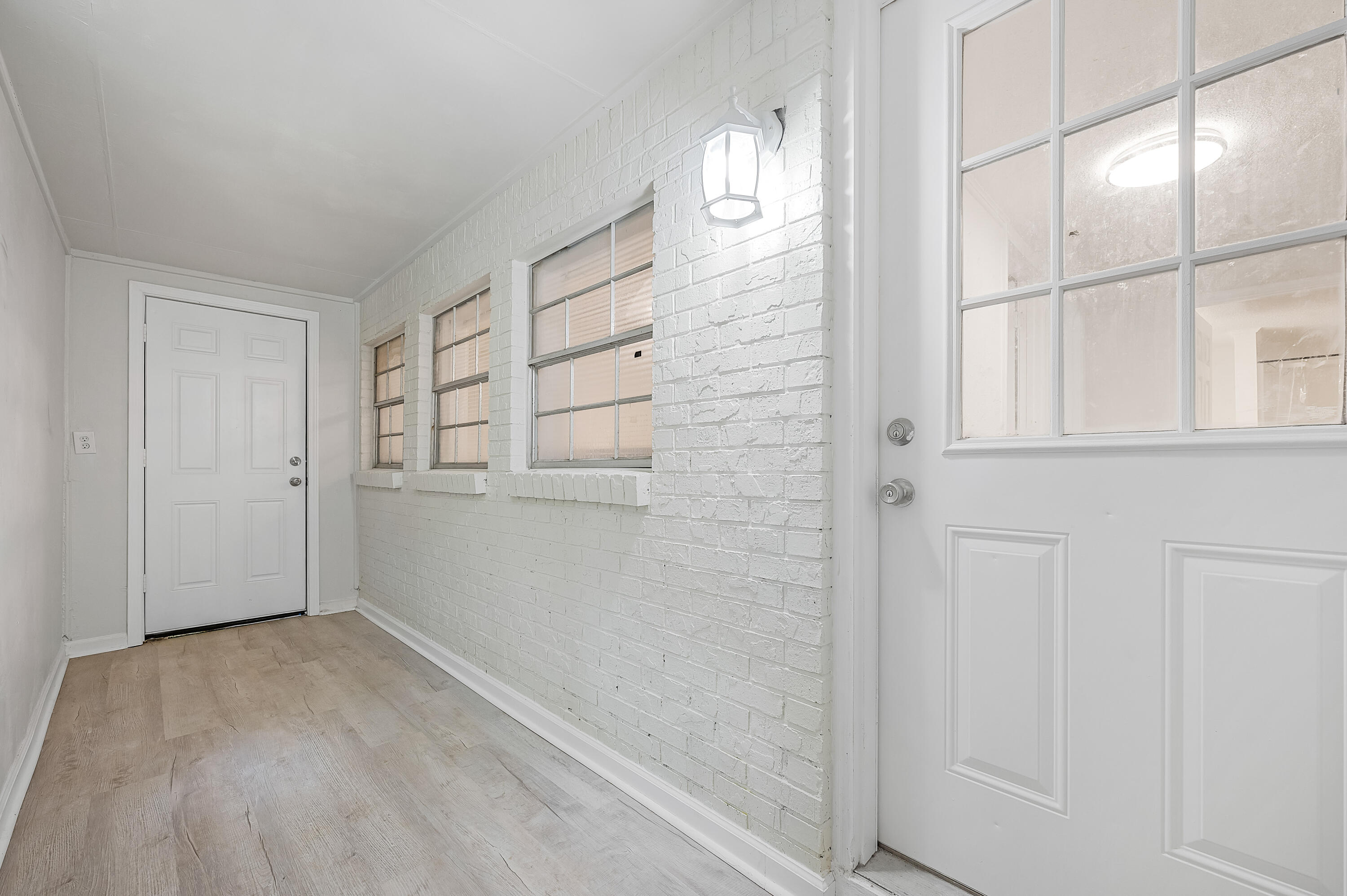 CRESTVIEW - Residential