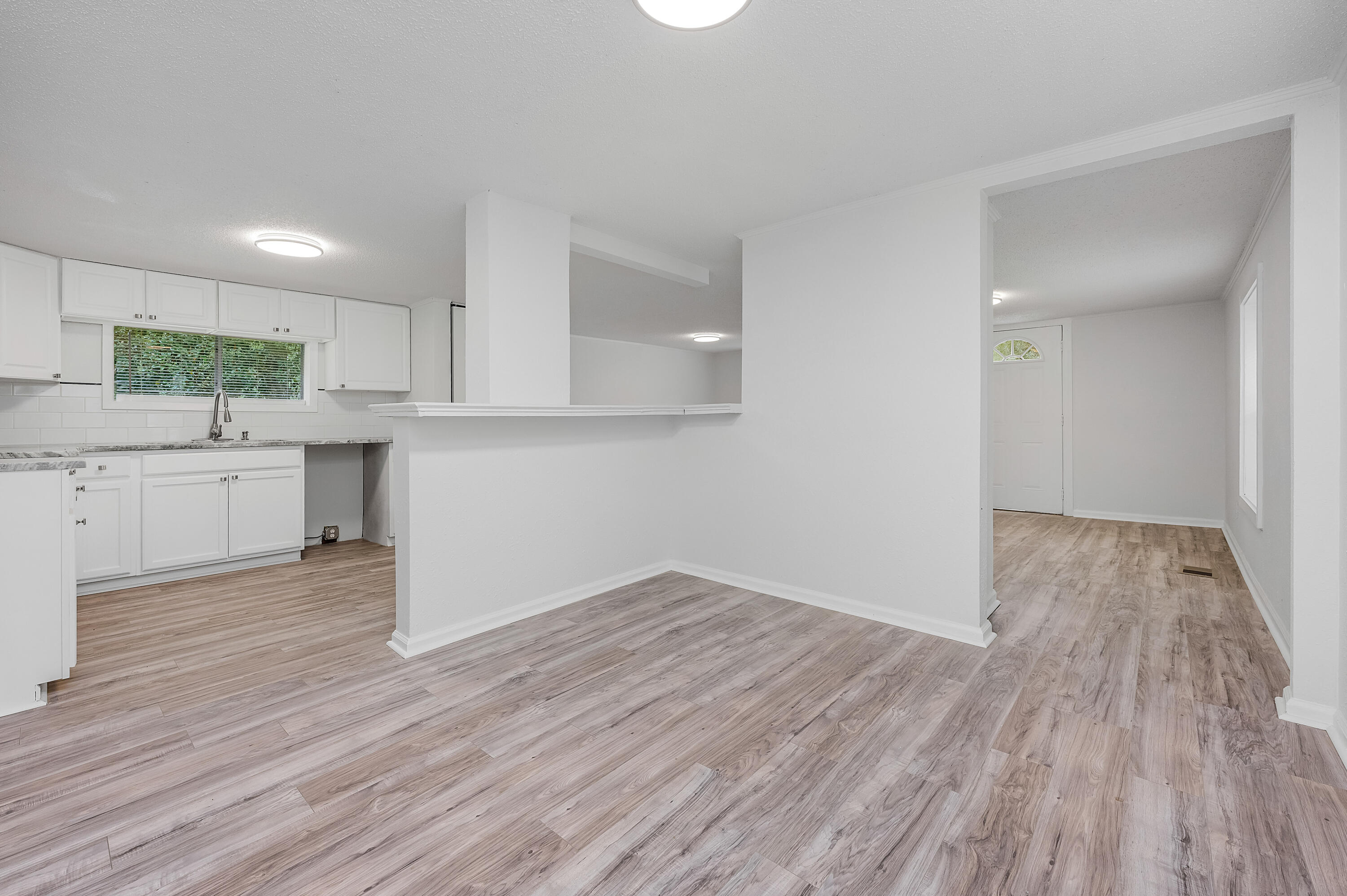 CRESTVIEW - Residential