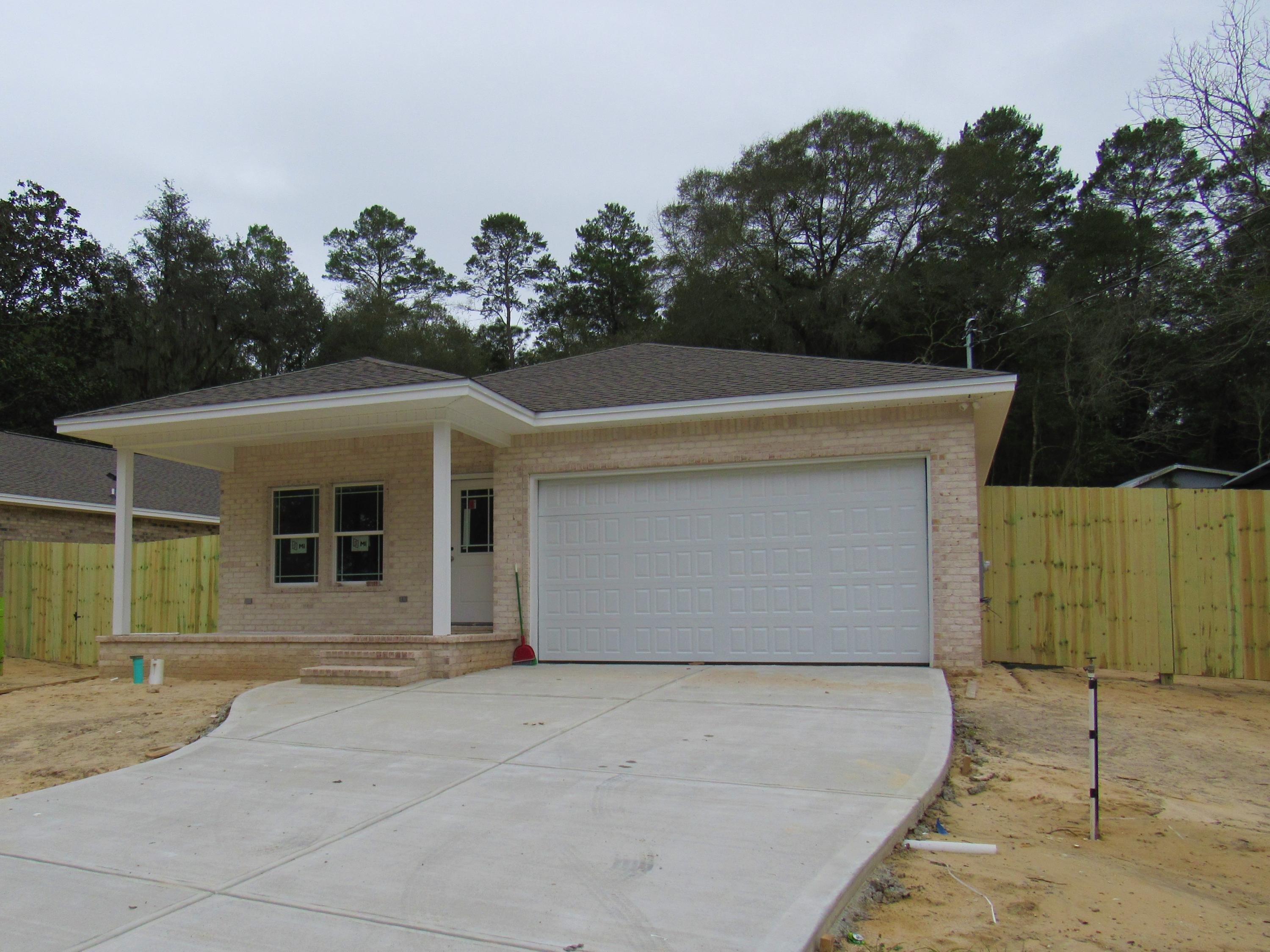 VALPARAISO (232200.00) - Residential