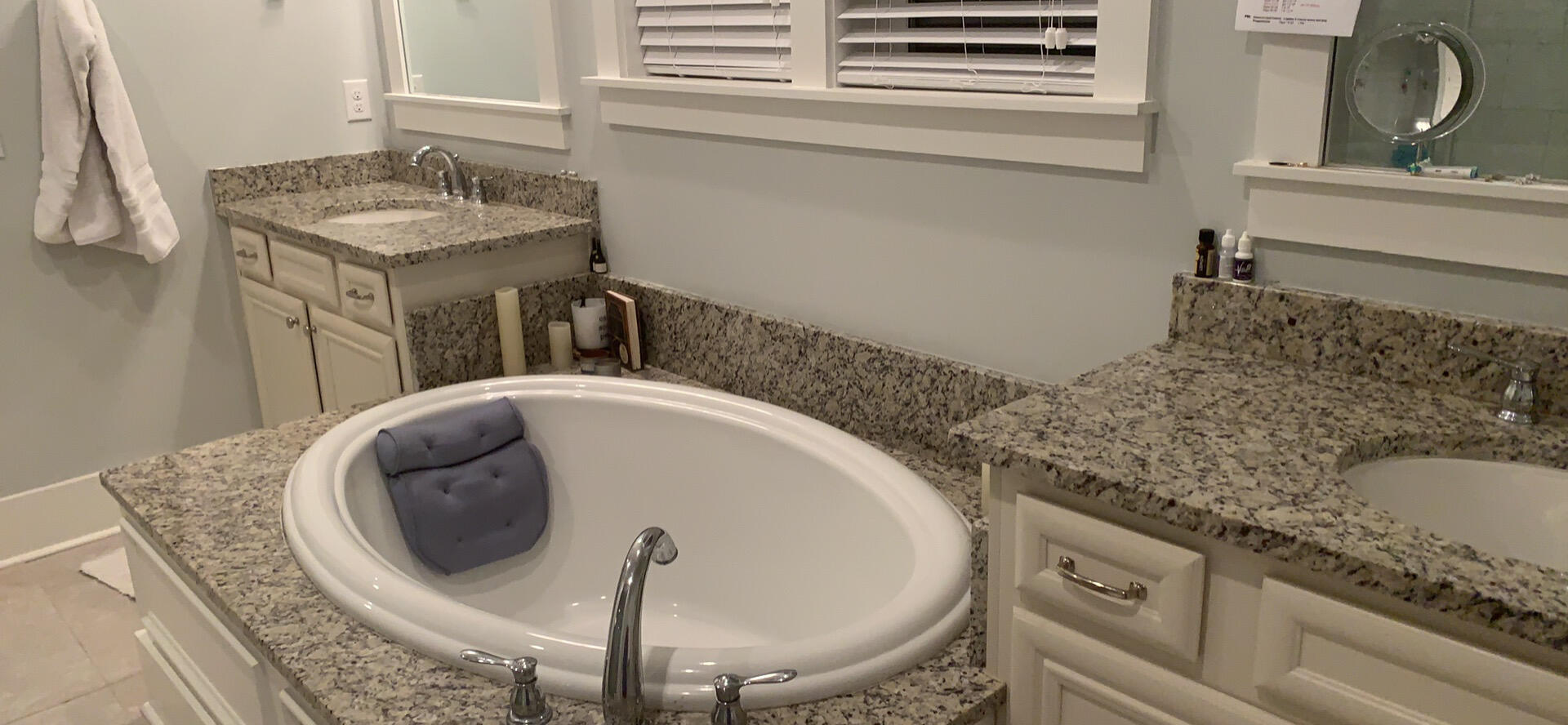 Paradise Cove - Residential Lease