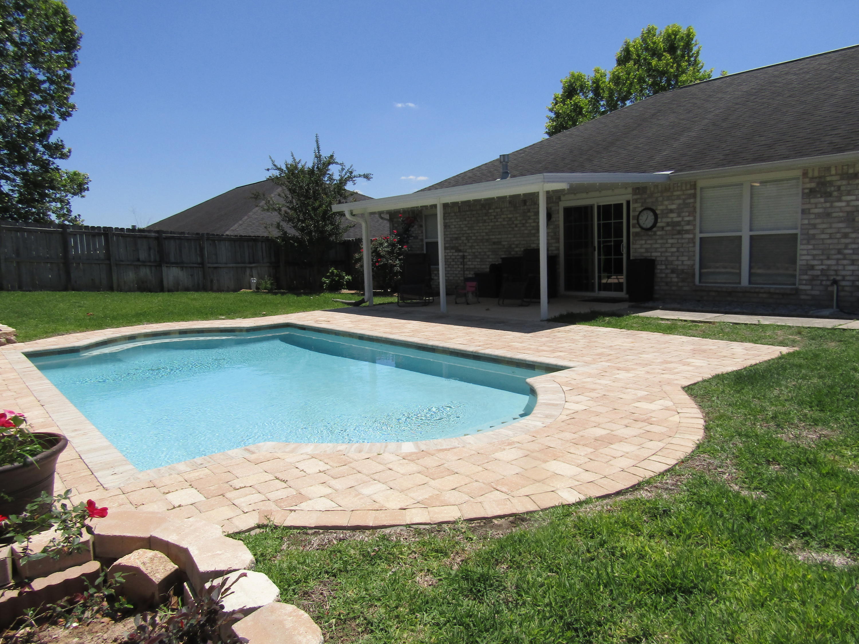 RIVERCHASE S/D PH 2 - Residential