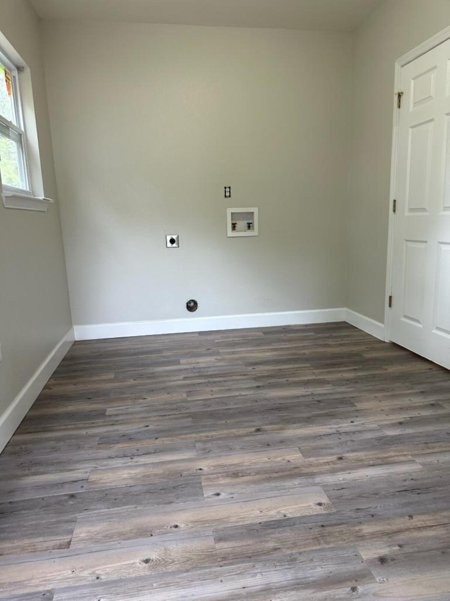 CRESTVIEW - Residential