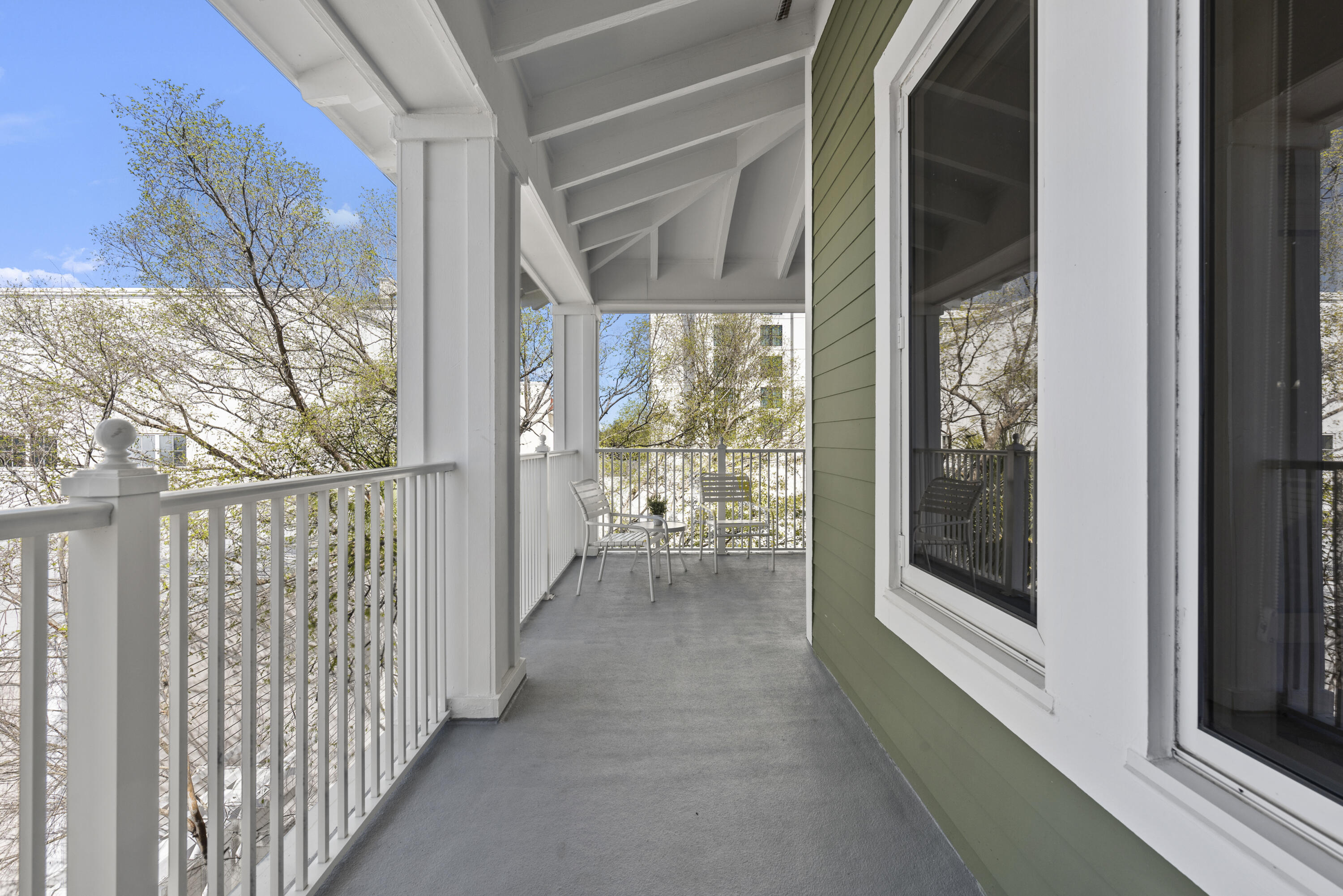 PILOT HOUSE - Residential
