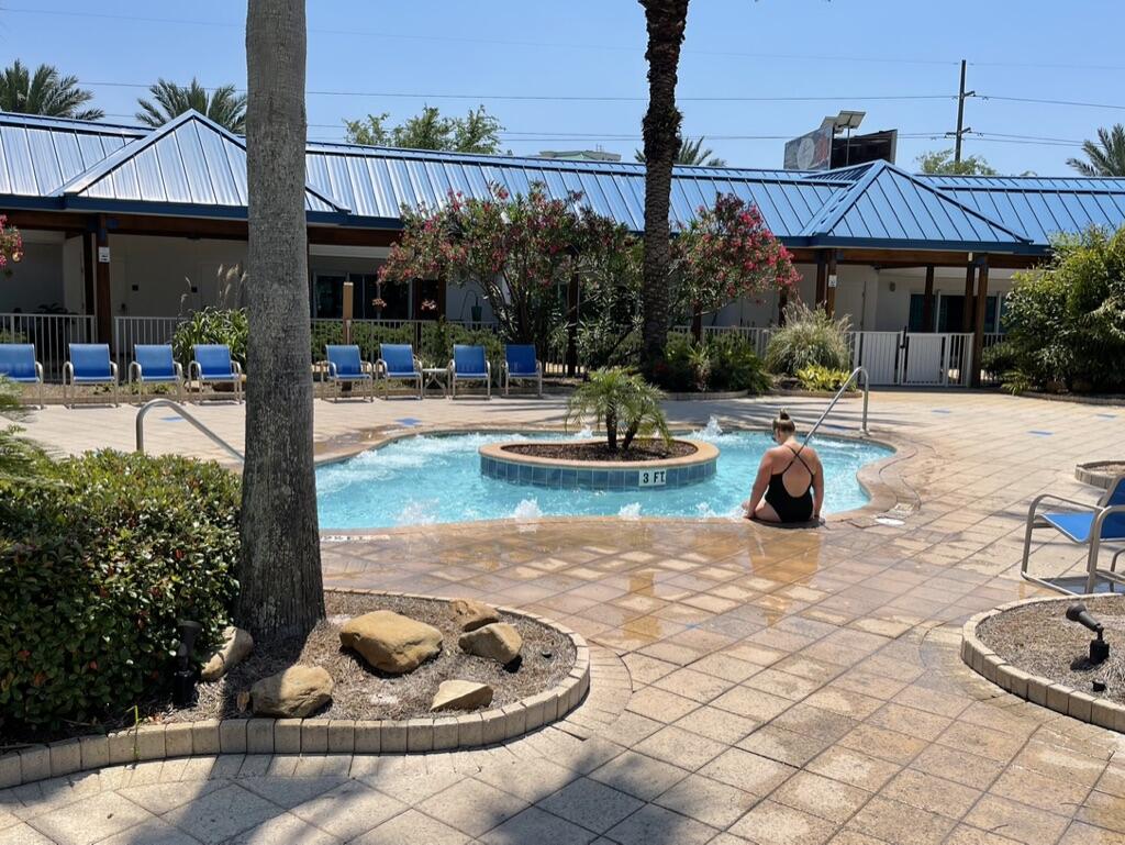 THE PALMS OF DESTIN - Residential