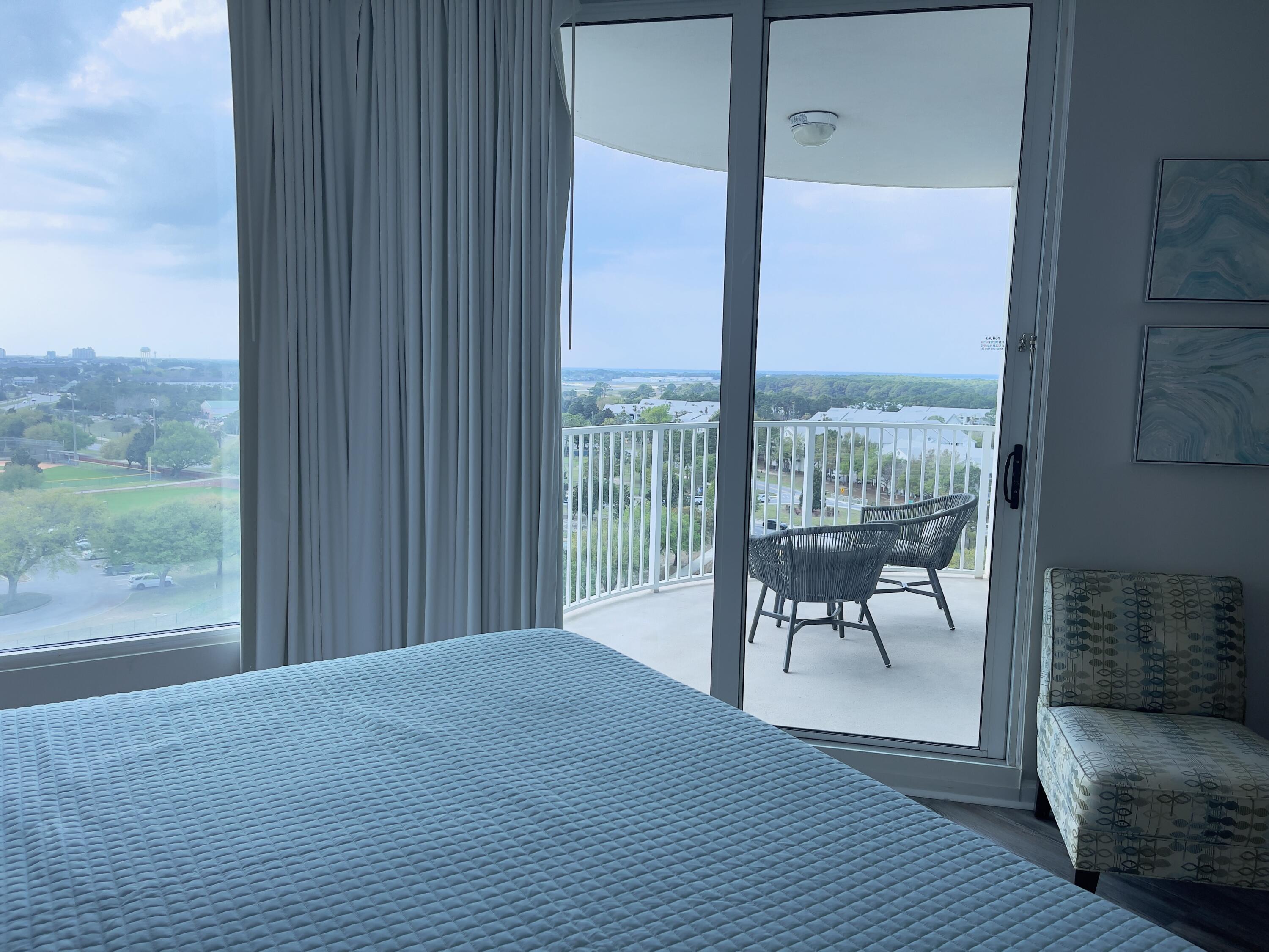 THE PALMS OF DESTIN - Residential