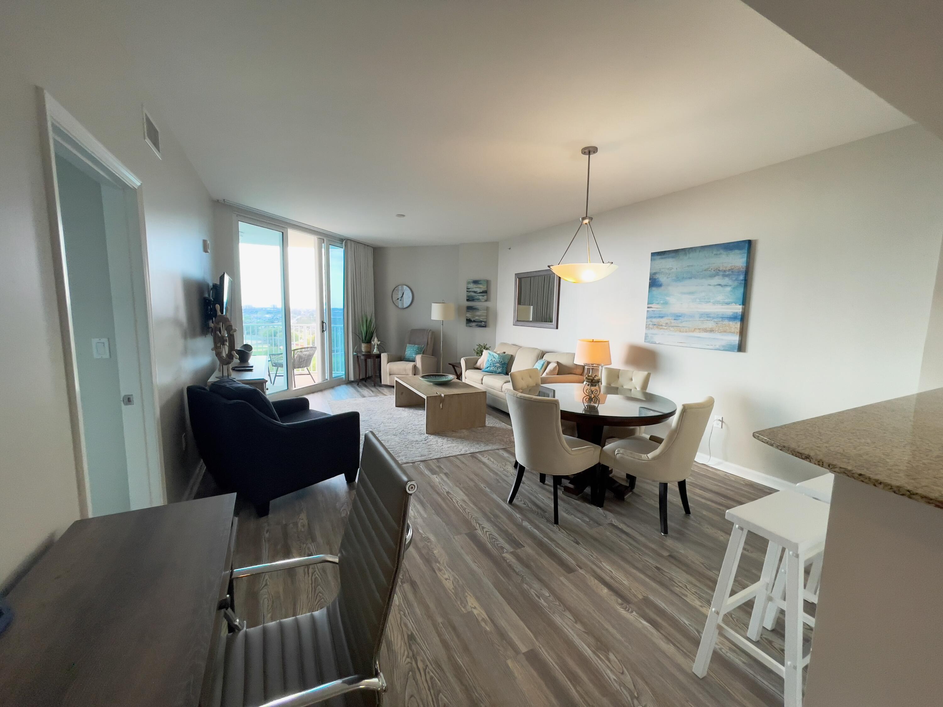 THE PALMS OF DESTIN - Residential