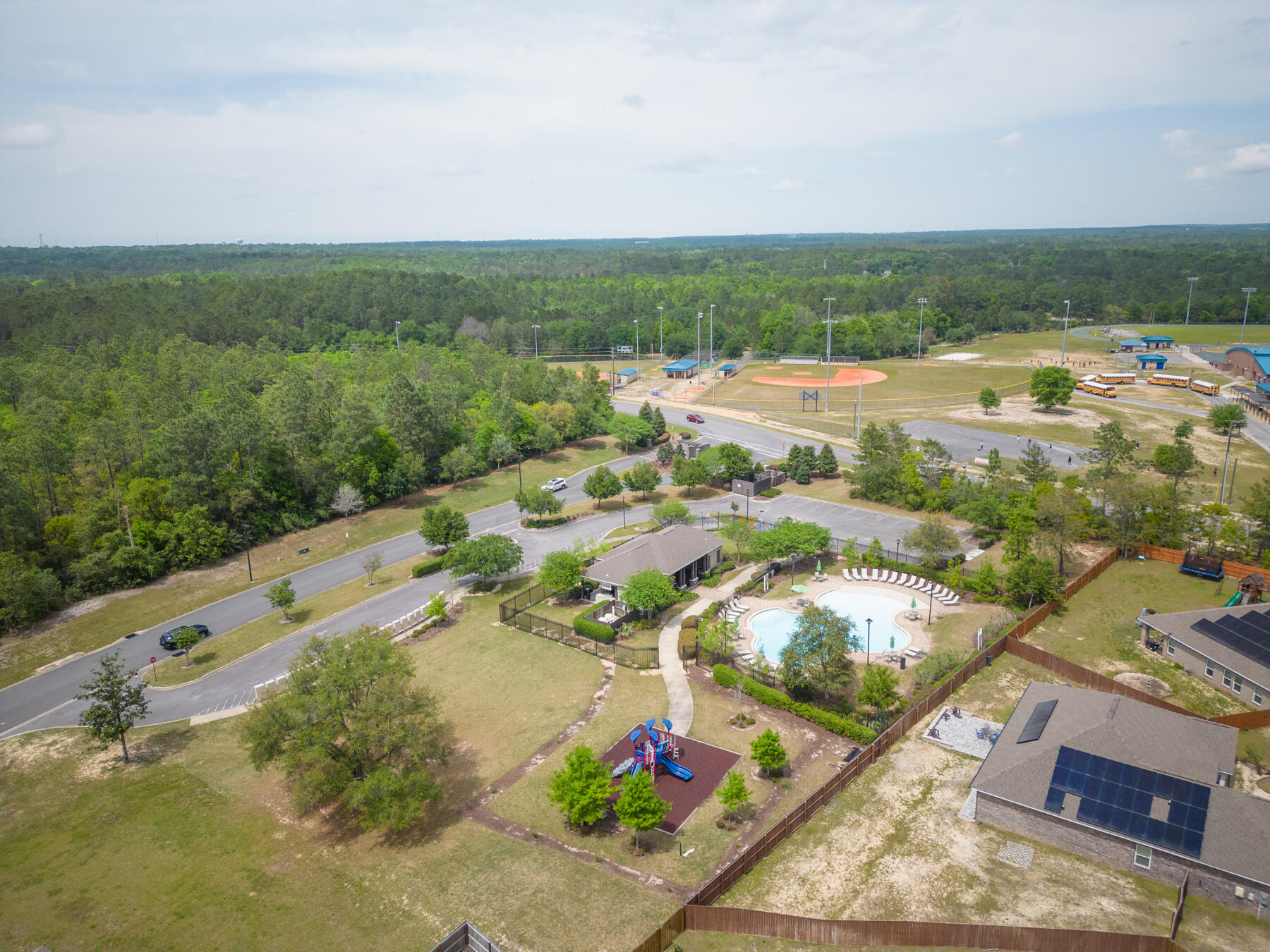 REDSTONE COMMONS - Residential Lease
