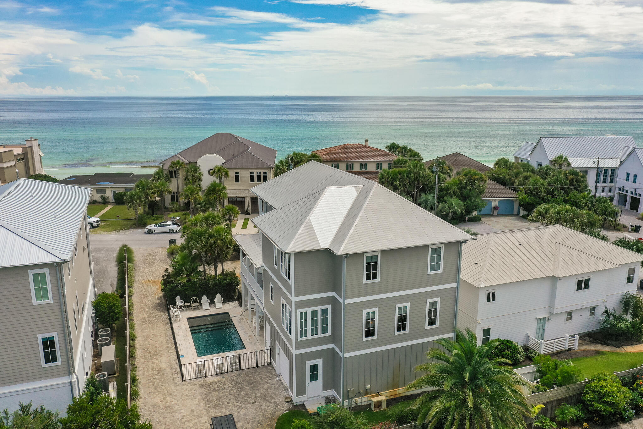 BLUE MOUNTAIN BEACH - Residential